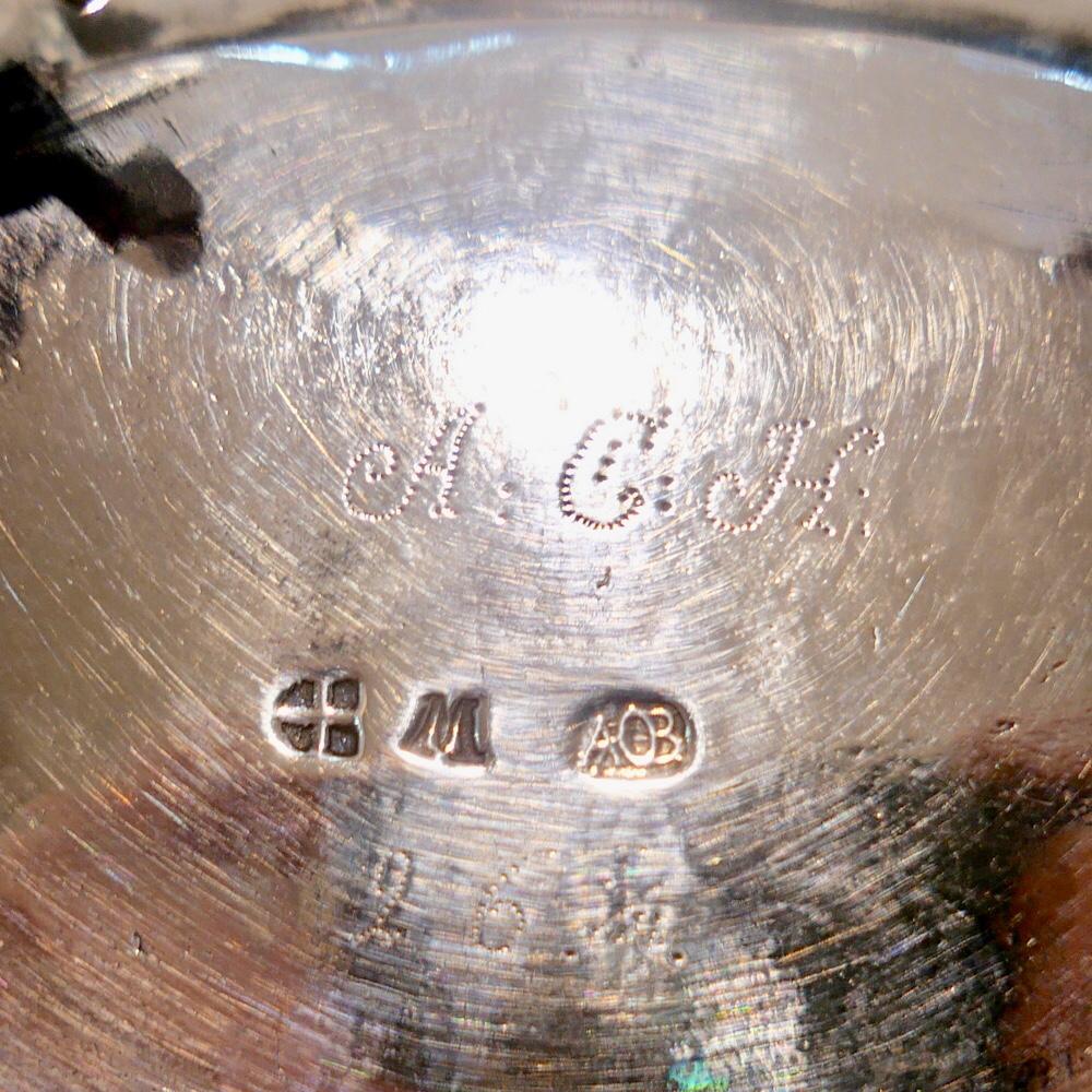 Antique Baltic Silver Oval Sugar Box Reval circa 1750 'maker AOB?' For Sale 2