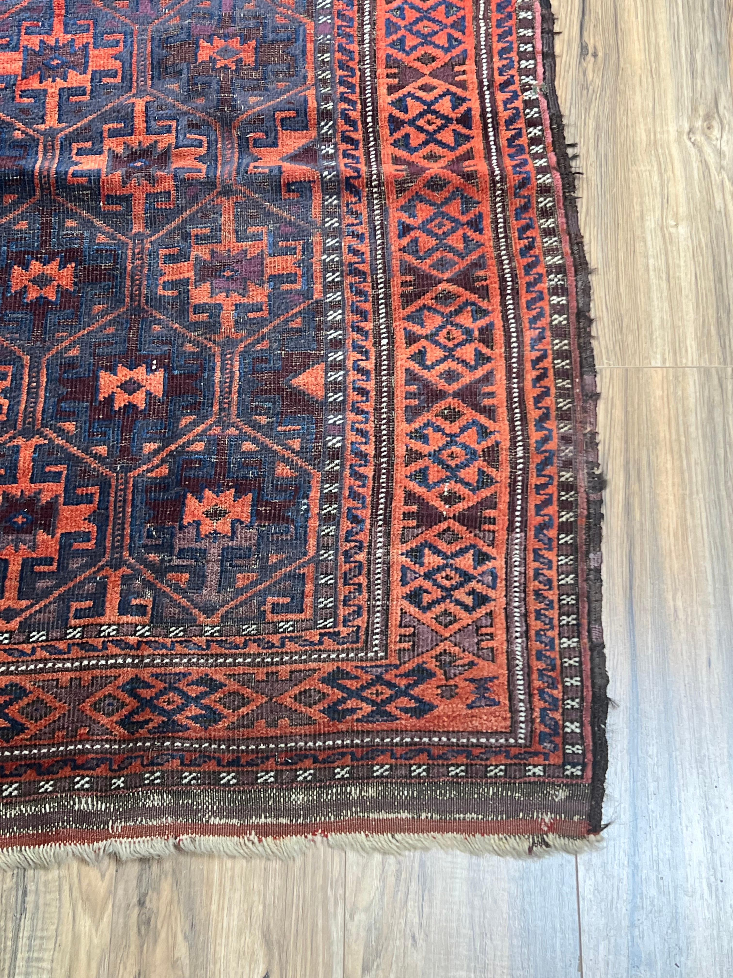 Antiker Baluch Khorasan-Läufer, ca. Spätes 19. Jahrhundert - 2'10 x 9'1 (Handgewebt) im Angebot