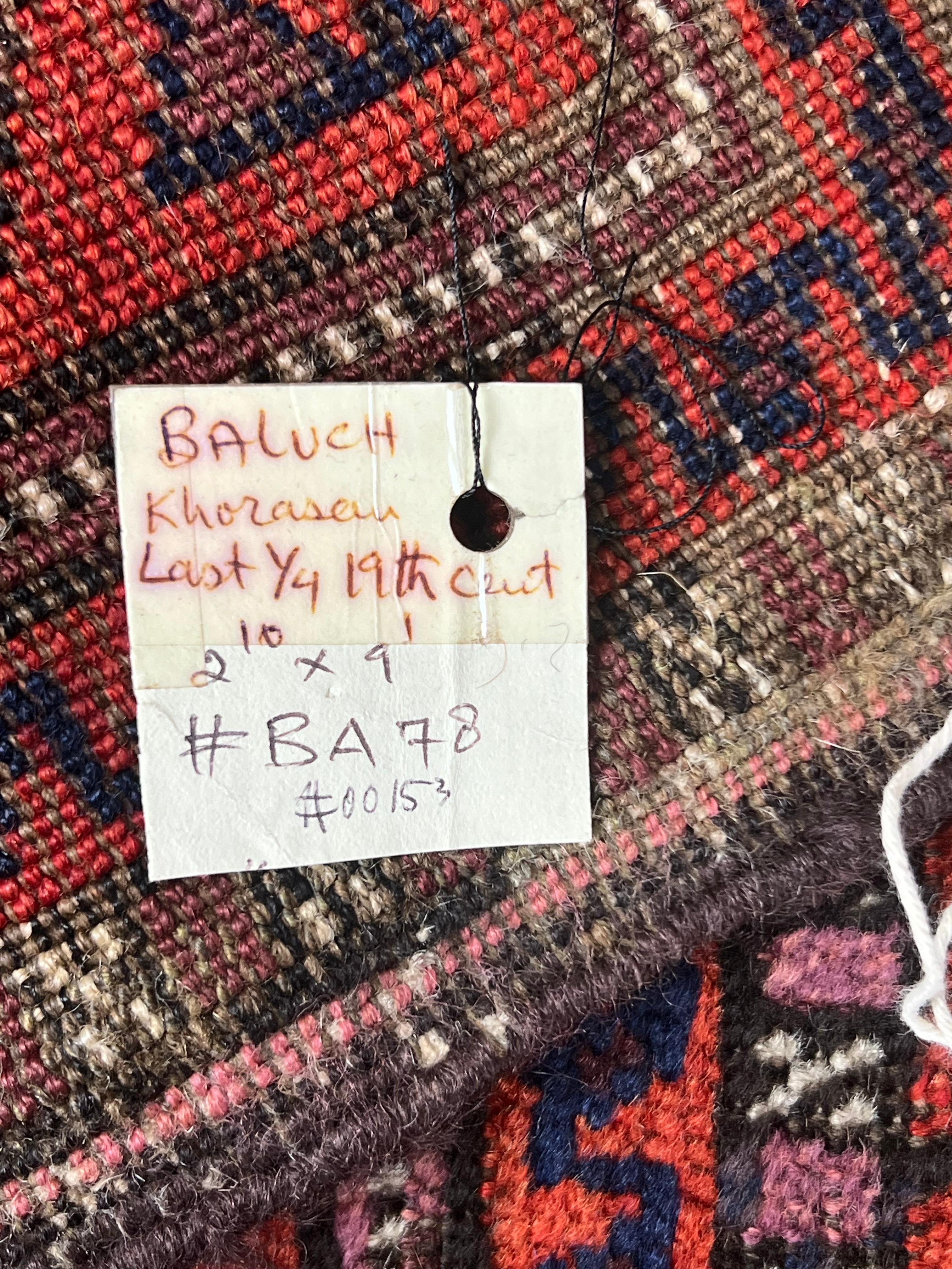 Antiker Baluch Khorasan-Läufer, ca. Spätes 19. Jahrhundert - 2'10 x 9'1 im Angebot 2