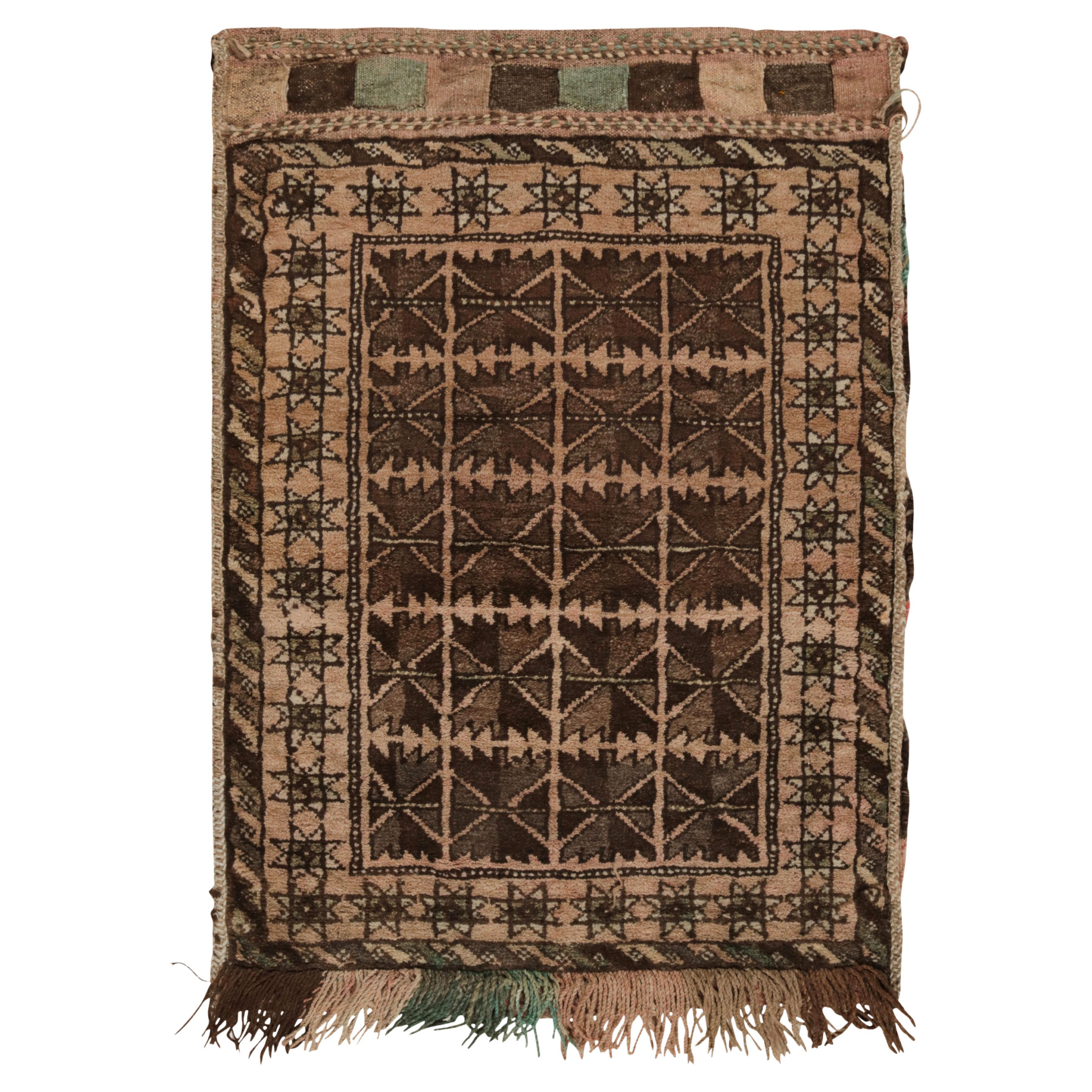Alfombra persa antigua Baluch con motivo geométrico beige-marrón by Rug & Kilim