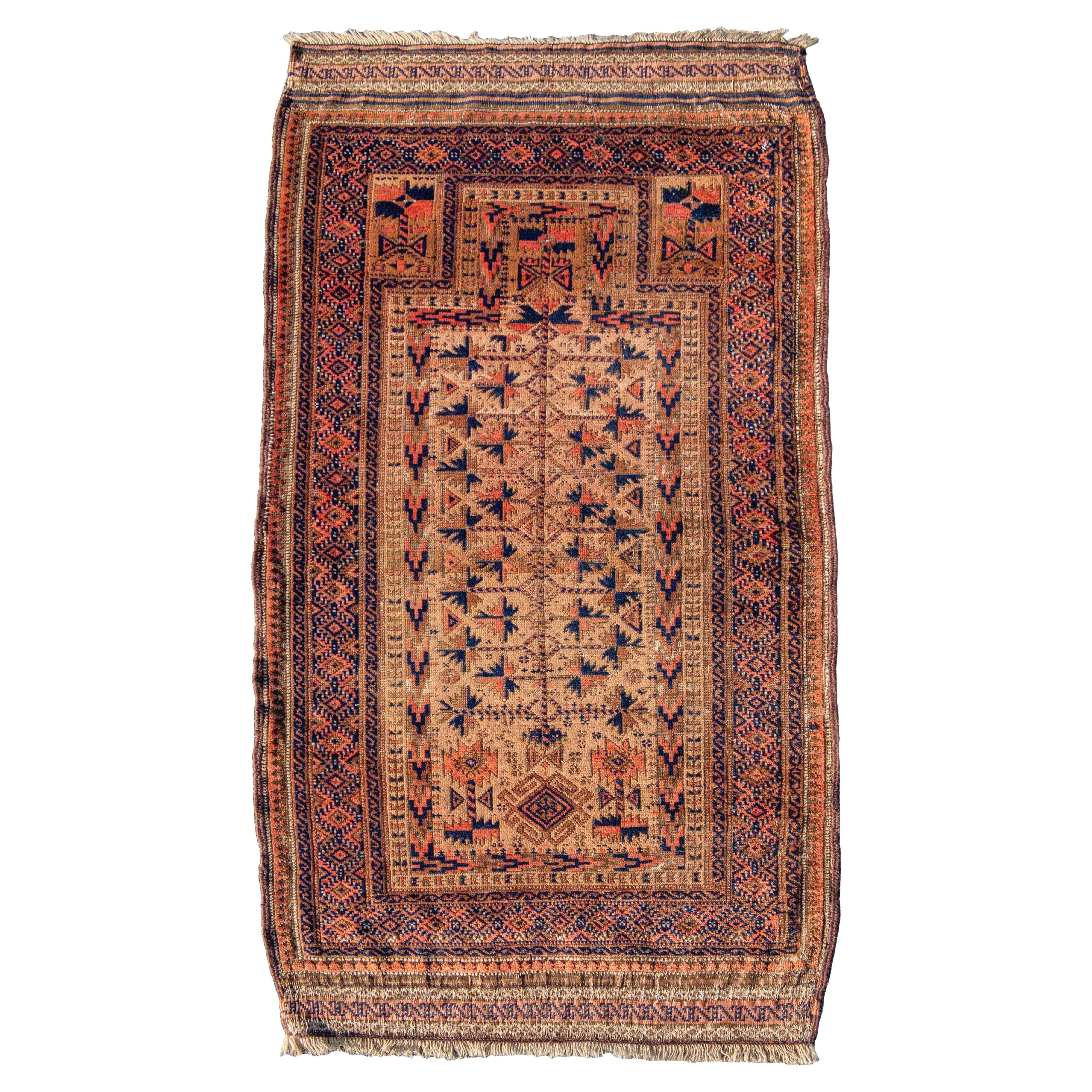 Antigua alfombra de oración baluch, finales del siglo XIX, 2'11" × 5'9 en venta