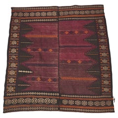 Antiker Belutsch-Sofreh-Teppich aus violetter Wolle und geometrischen Ornamenten, 1920er Jahre