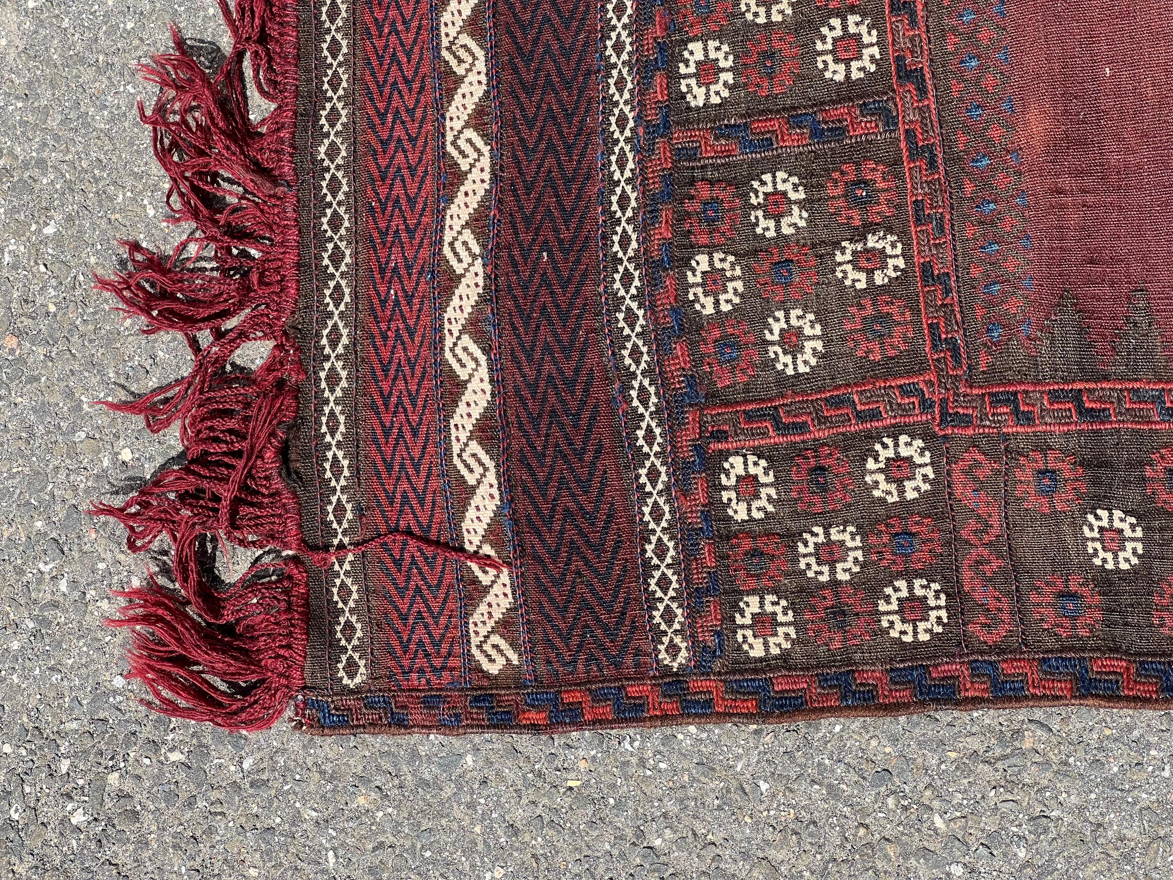 Antiker Baluch Sofreh Läufer Teppich c. Mitte 19. Jahrhundert 2'3 x 10'10 im Angebot 1