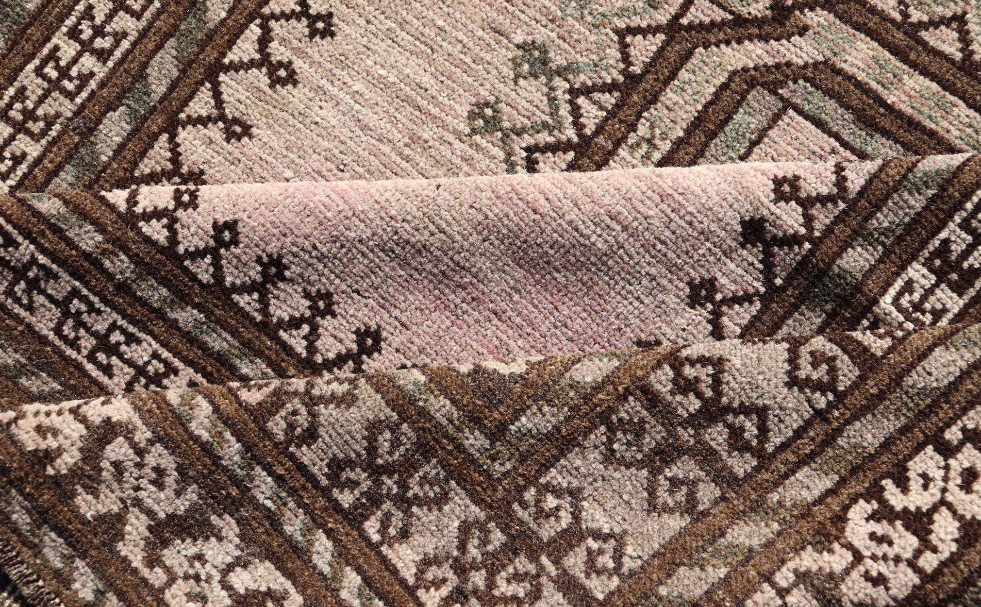 Antique Baluch Tribal Rug with All-Over Geometric Diamond Medallion Design For Sale 3