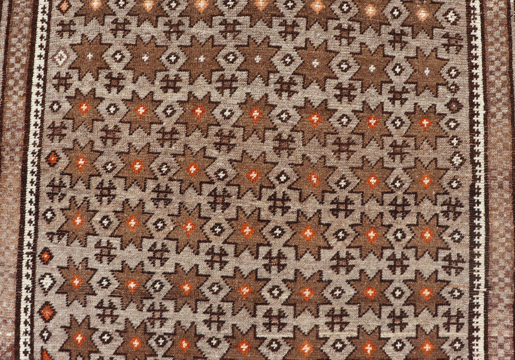 Wool Antique Baluch Tribal Rug with Allover Geometric Diamond Design on a Grey Ground For Sale