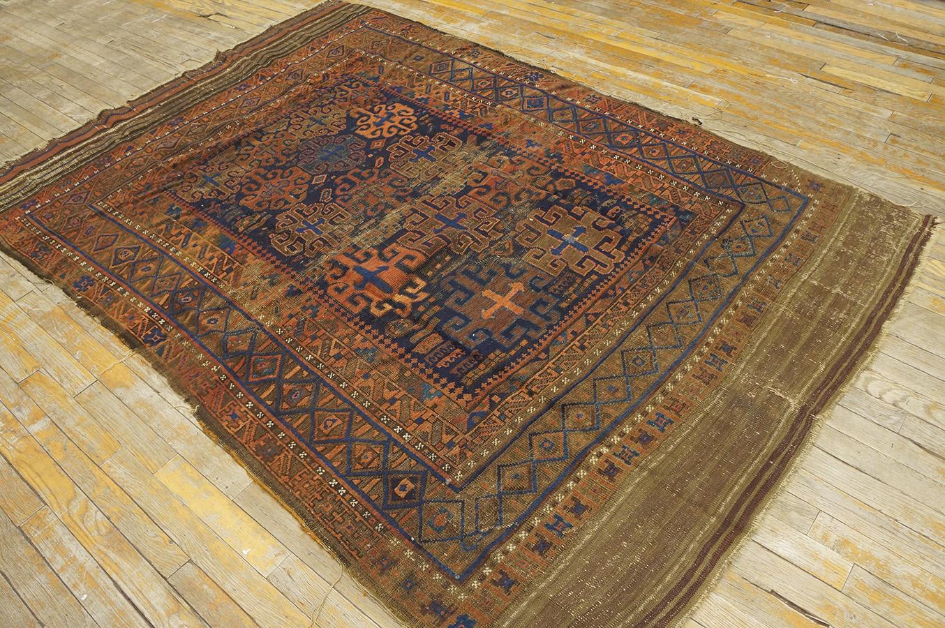 19th Century Afghan Baluch Main Carpet ( 5' x 7' - 152 x 213 cm ) In Distressed Condition For Sale In New York, NY