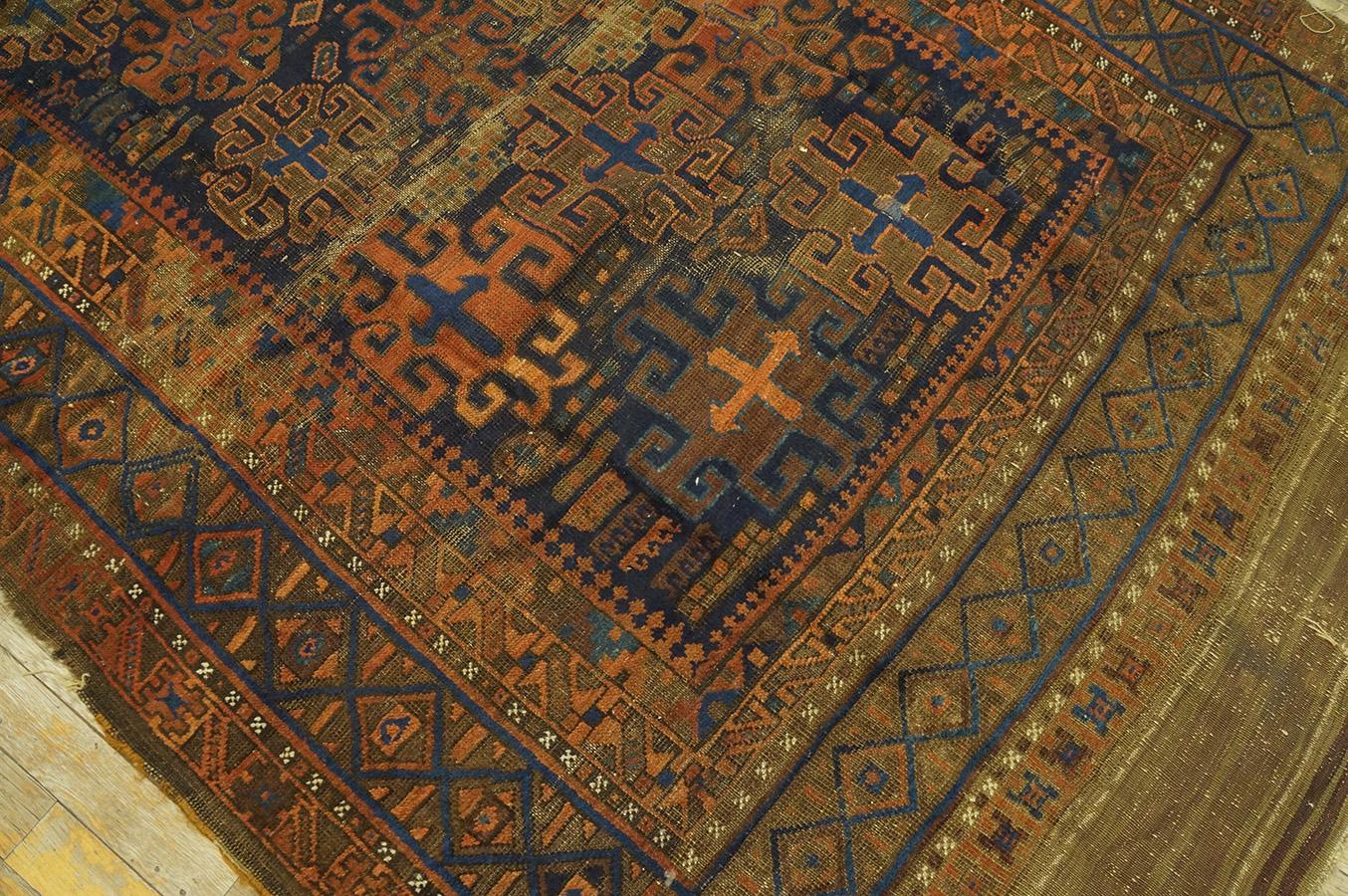 19th Century Afghan Baluch Main Carpet ( 5' x 7' - 152 x 213 cm ) For Sale 2