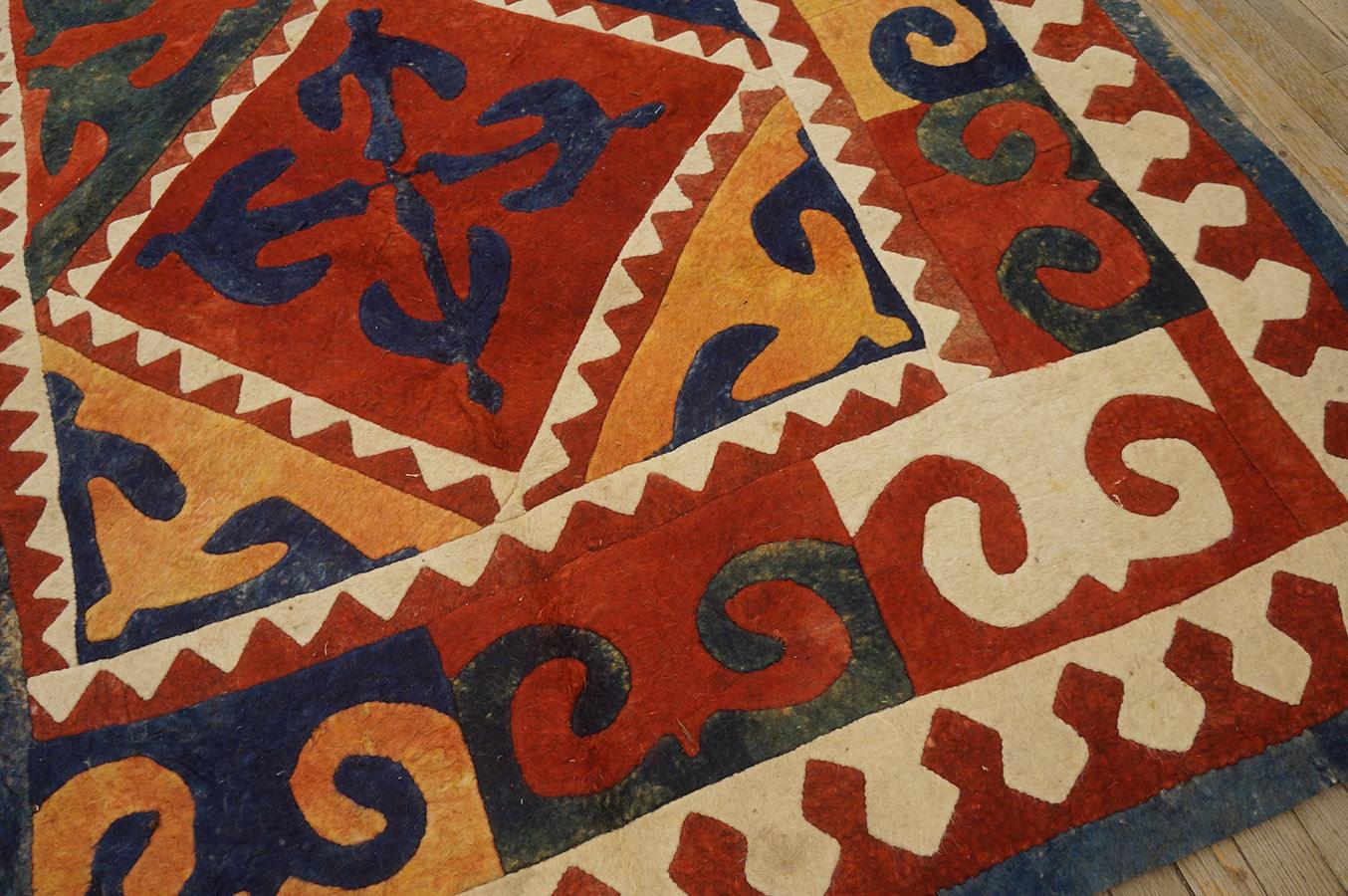 Late 19th Century Kirghiz Felt Shyrdak Carpet ( 6' x 12' - 188 x 365 ) For Sale 1