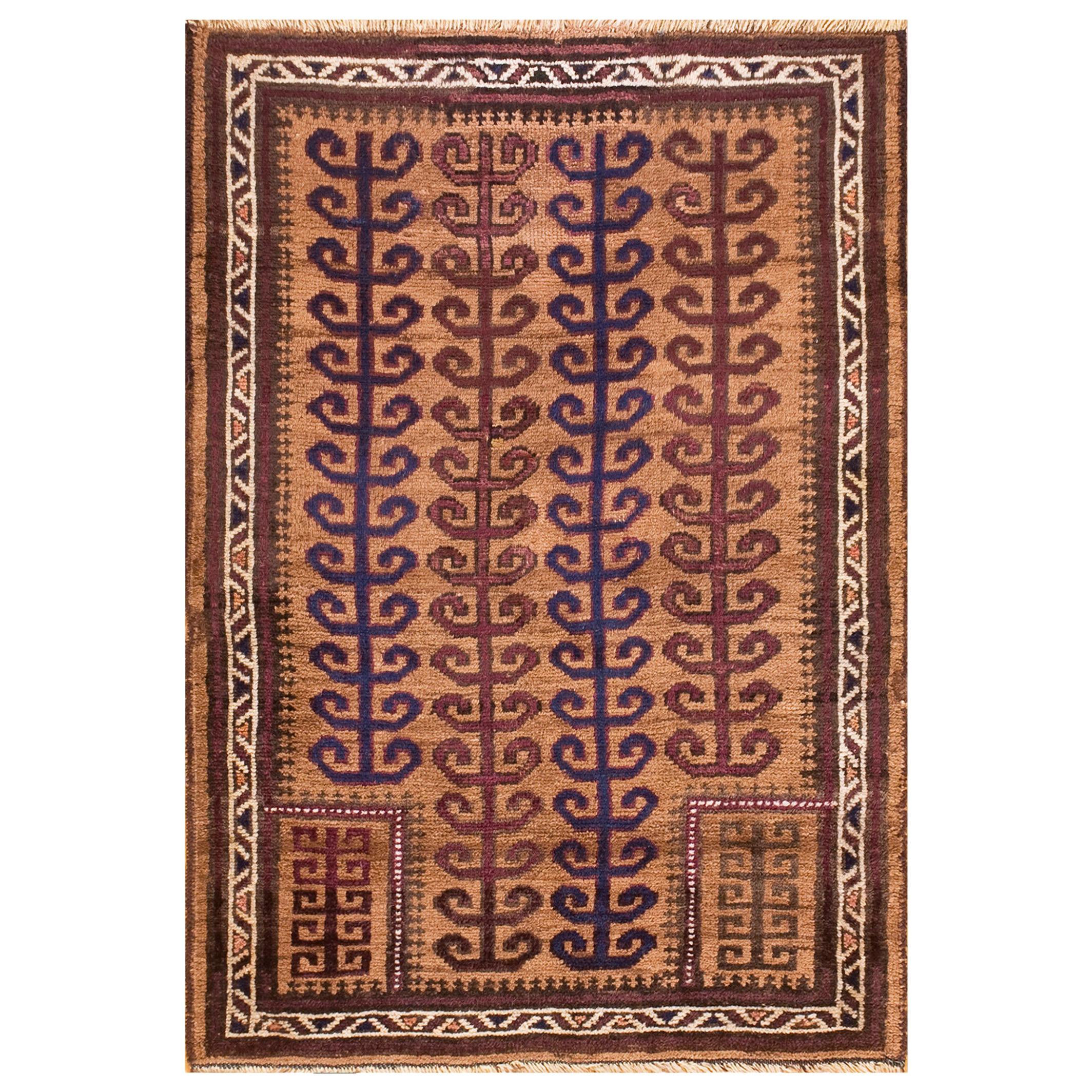 Antique Baluch-Turkmen Rug 2' 9" x 3' 10"  For Sale
