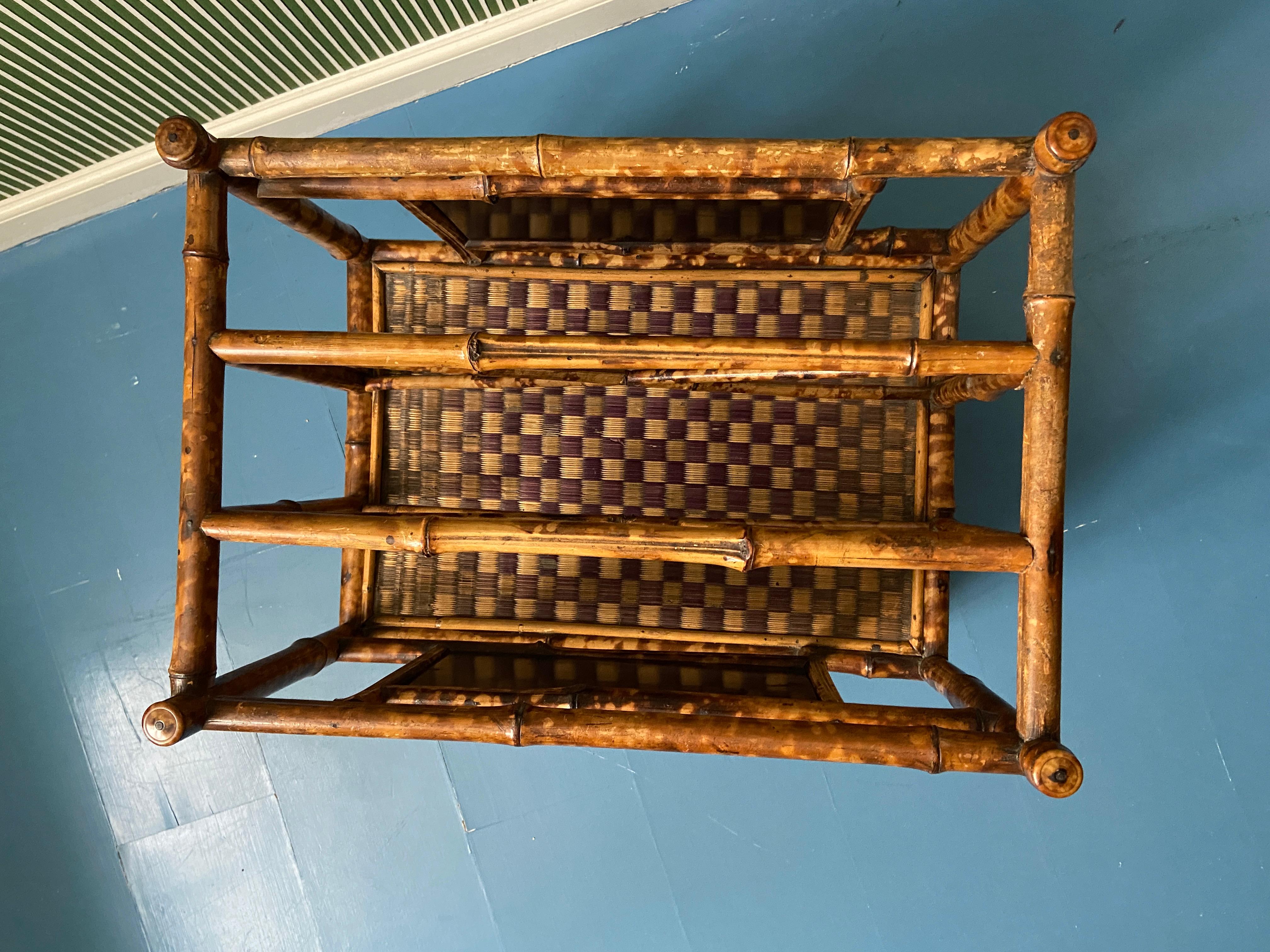 Antique Bamboo and Rattan Magazine Rack with Chinoiserie, England, 1890's In Good Condition For Sale In Copenhagen K, DK