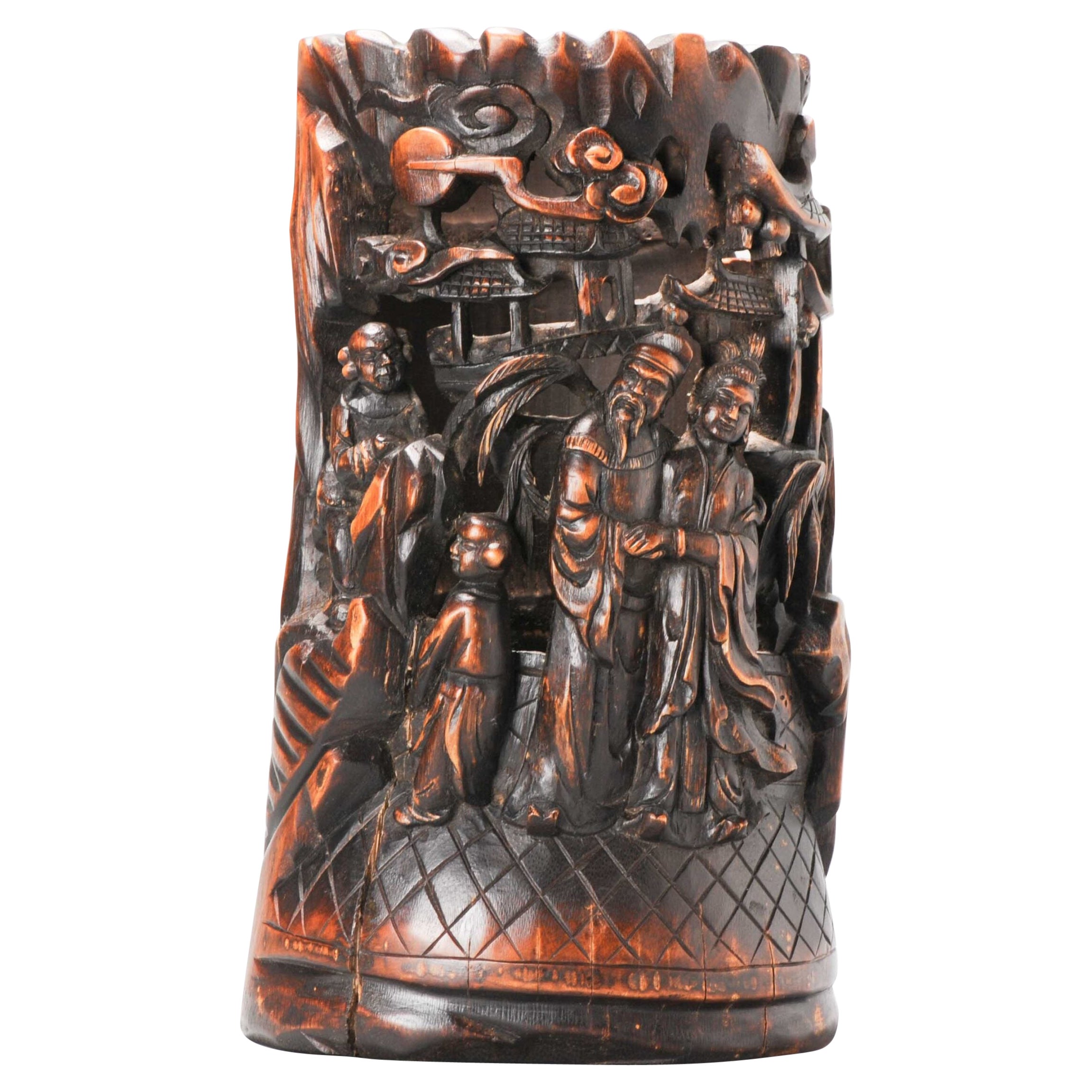Antique  Gobelet crayon en bambou Figures chinoises d'enfants, 19e/20e siècle en vente