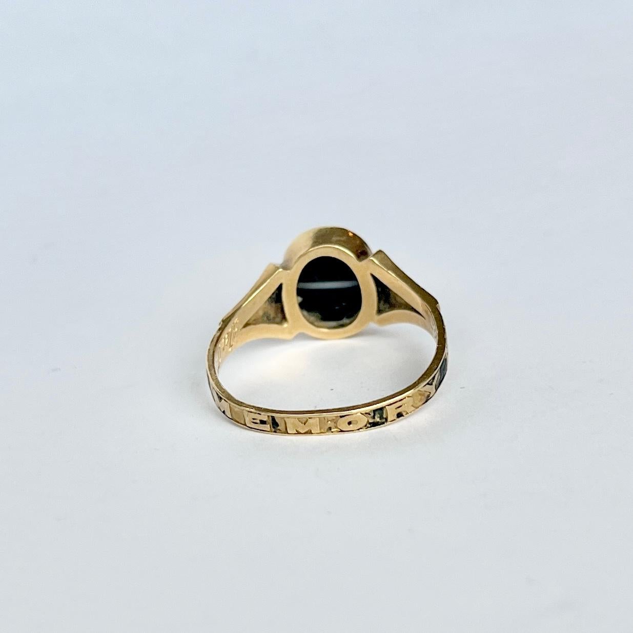 Uncut Antique Banded Agate and 18 Carat Gold Memorial Ring For Sale