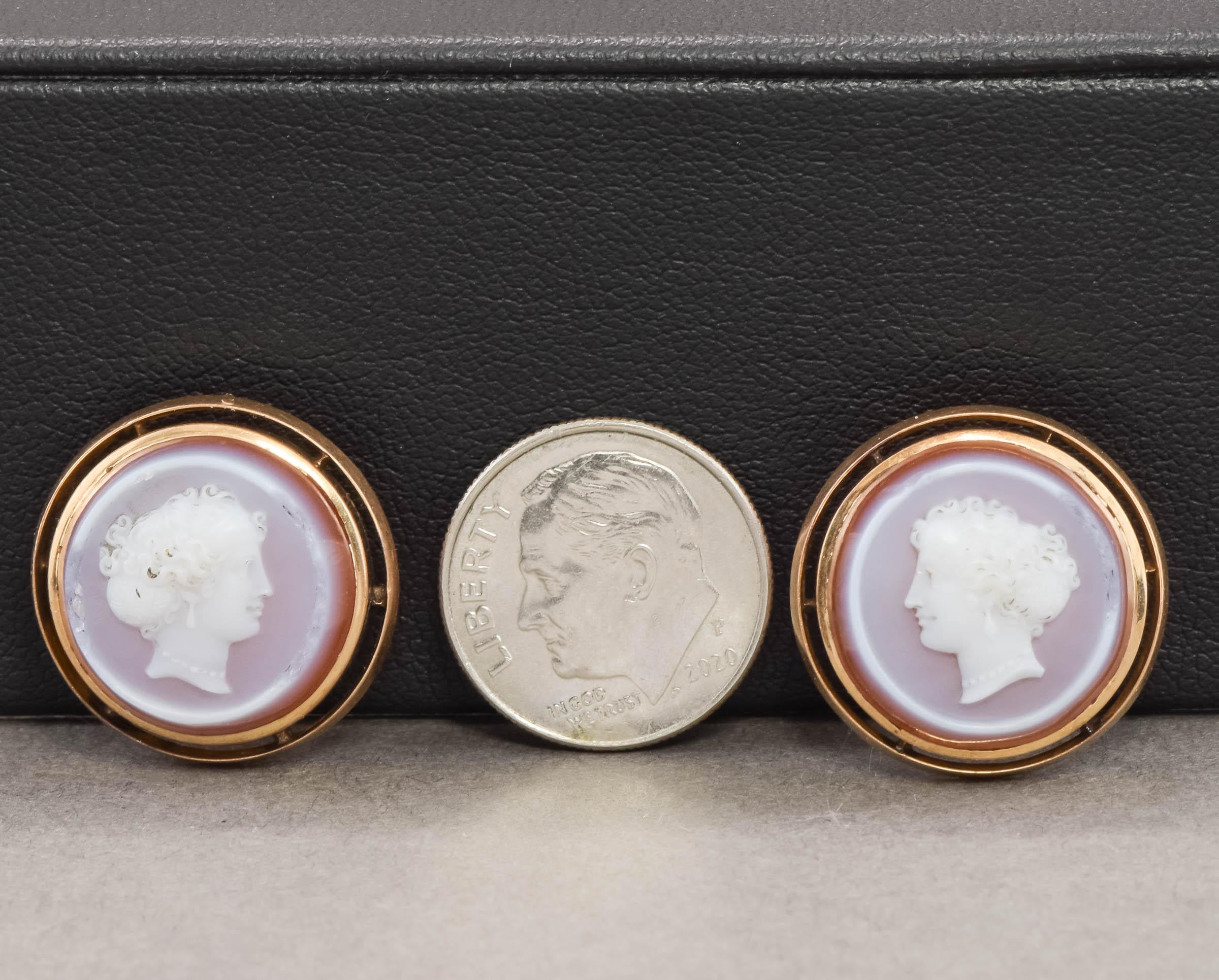Round Cut Antique Banded Agate Cameo Cufflinks or Buttons in 14K Gold with Monogram For Sale