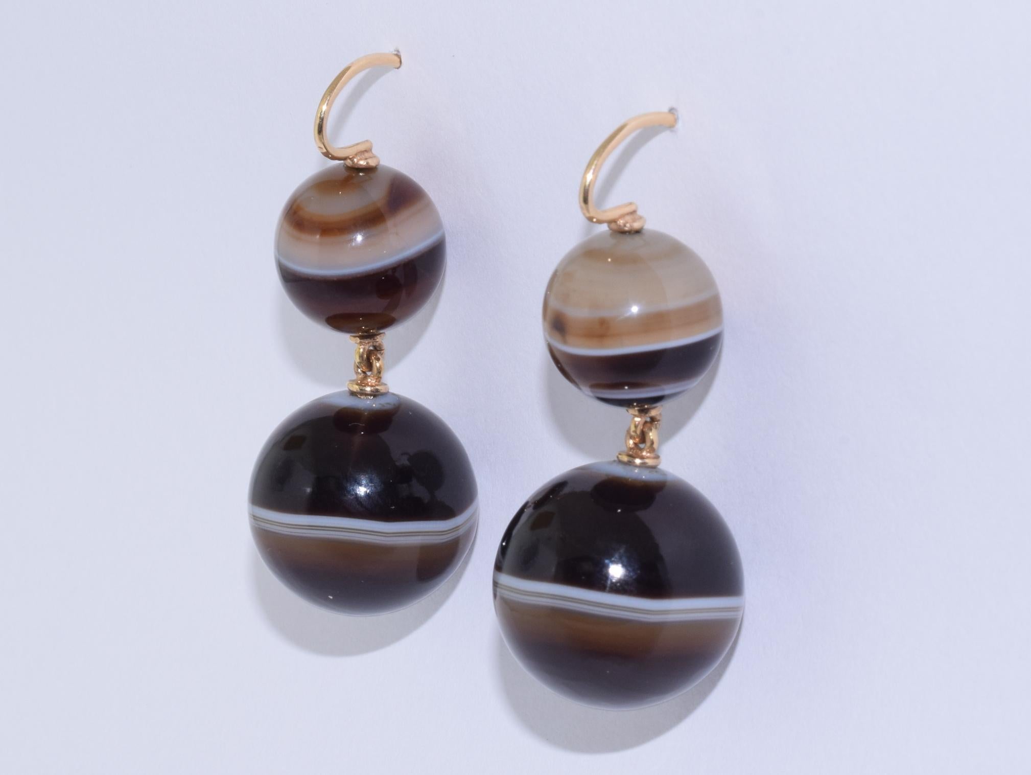Bead Antique Banded Agate Pendant Earrings For Sale