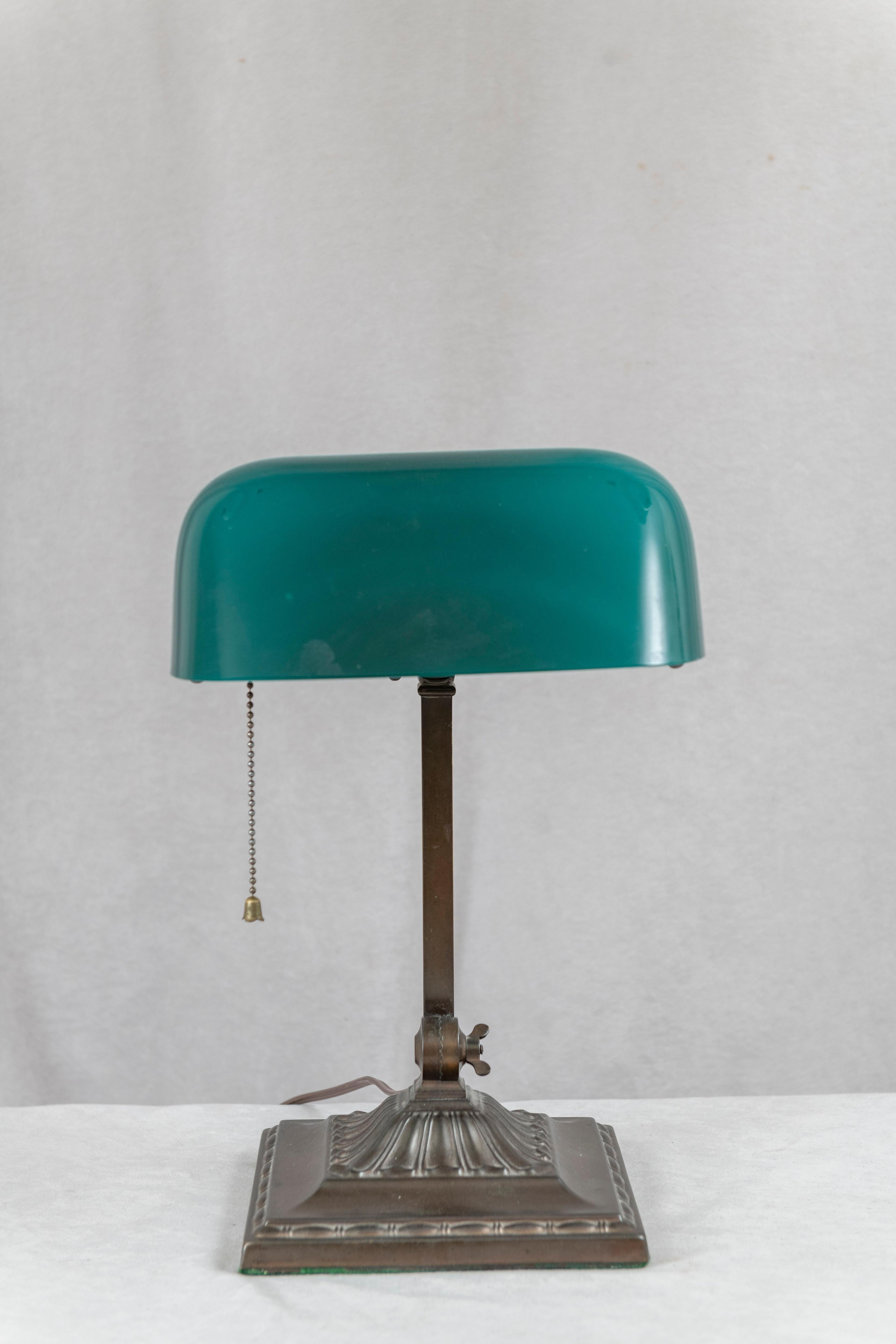 Patinated Antique Banker's Desk Lamp by Emeralite, Original Green Shade, ca. 1917 For Sale
