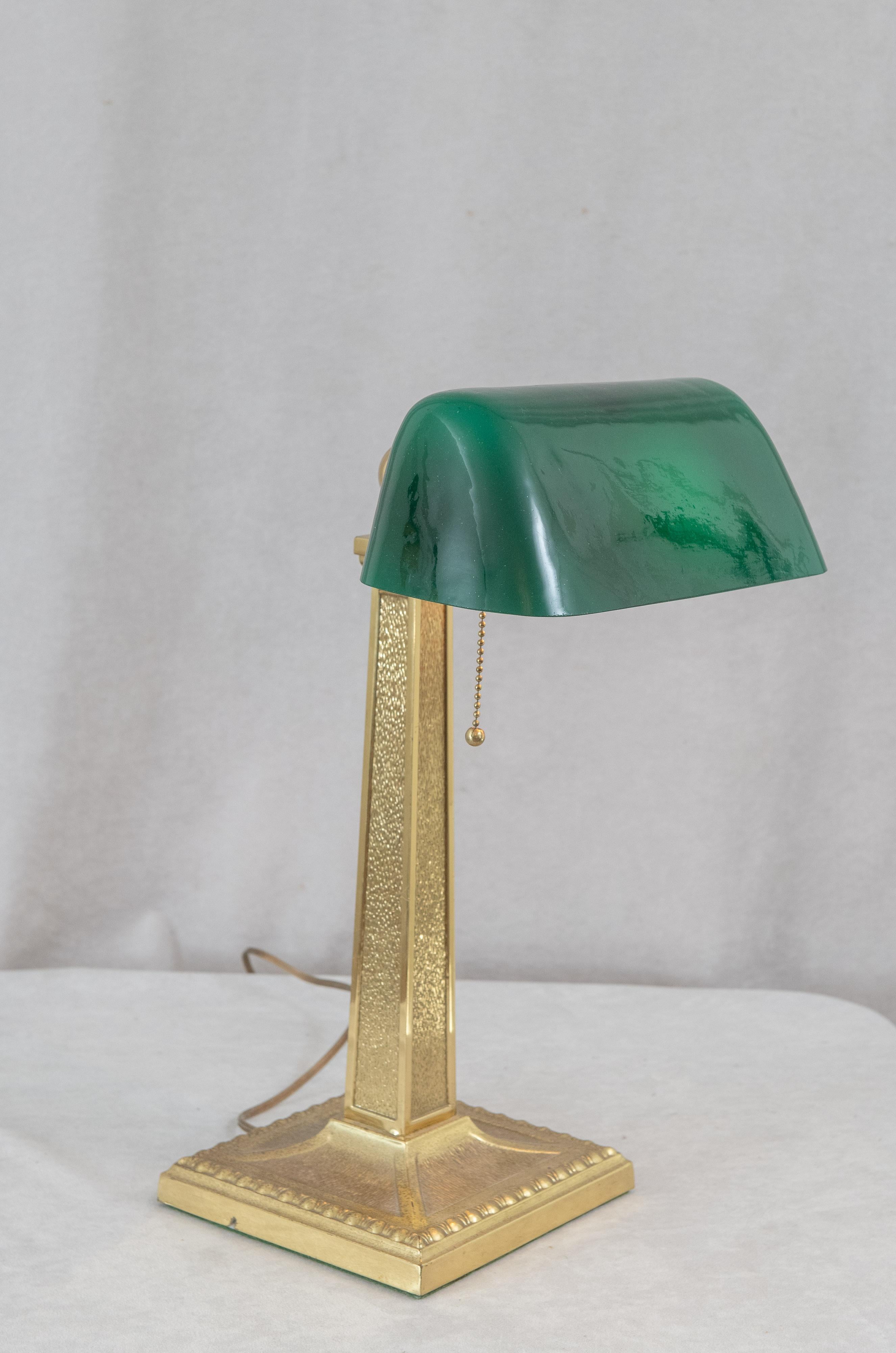 pictures of antique lamps