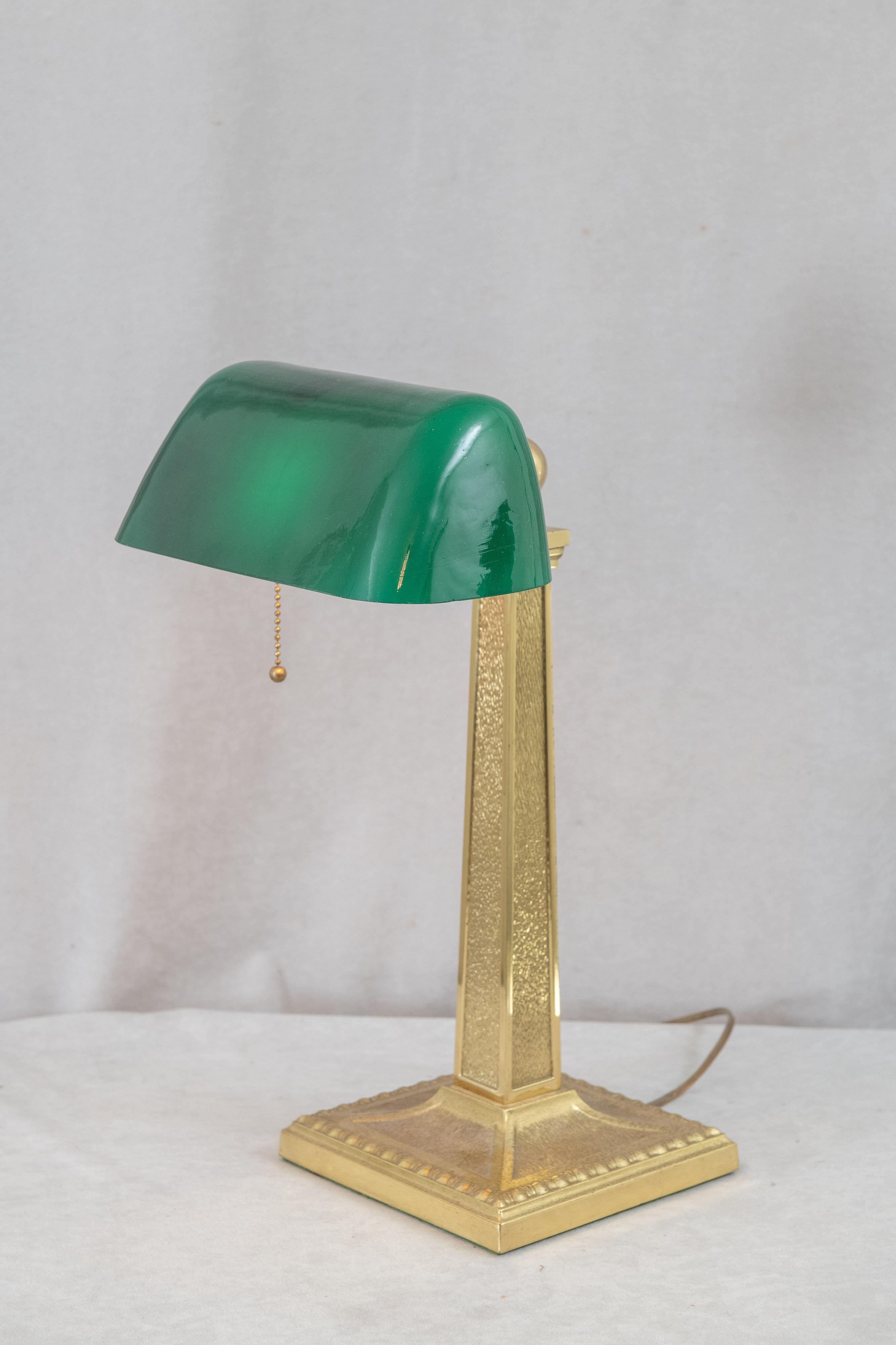 Antique Banker's Lamp w/ Original Green Shade, Signed Amronlite In Excellent Condition In Petaluma, CA