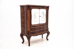 Antique Bar