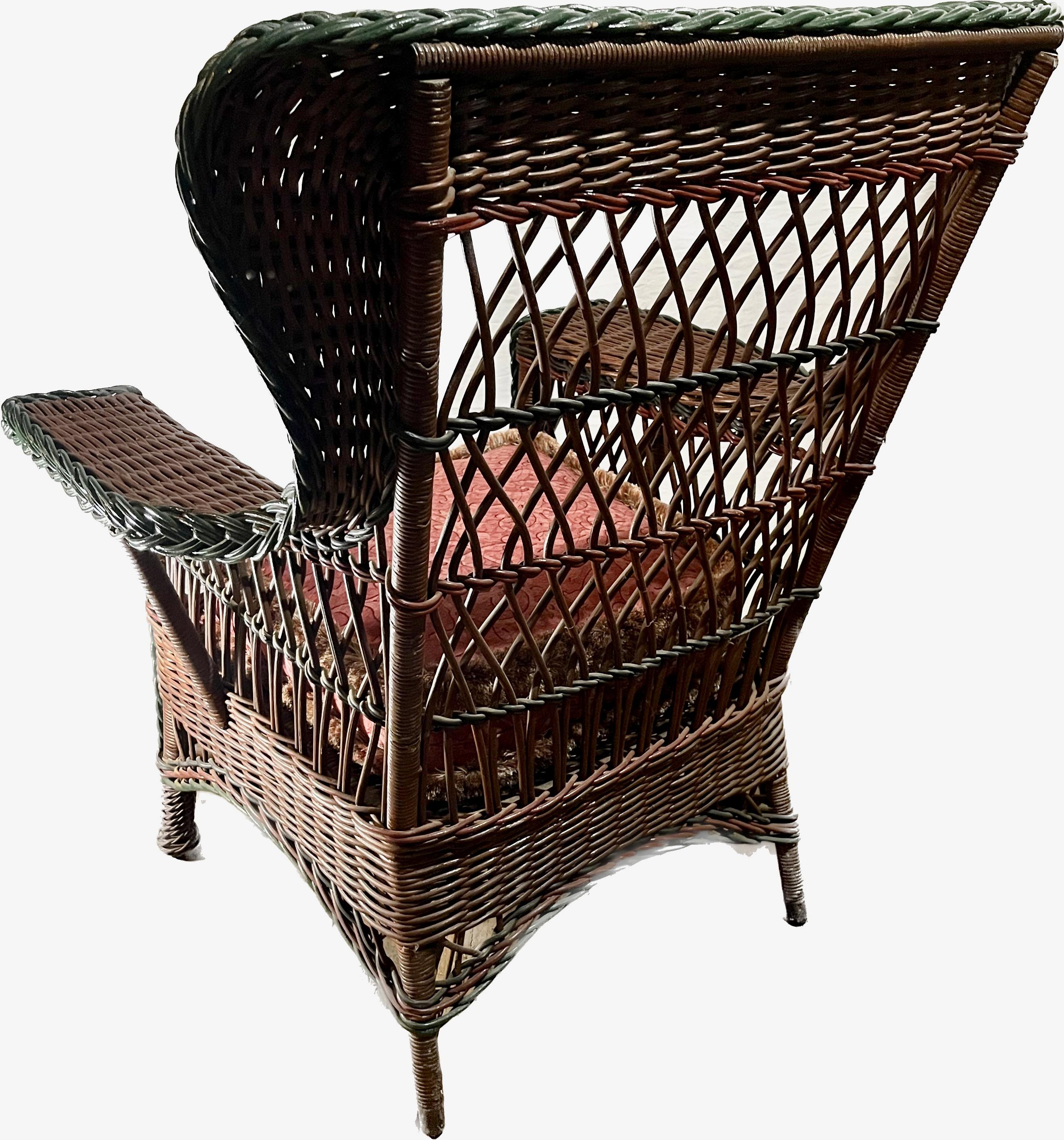 Early 20th Century Antique Bar Harbor Style Wicker Wing Chair in Natural Finish with Green Trim