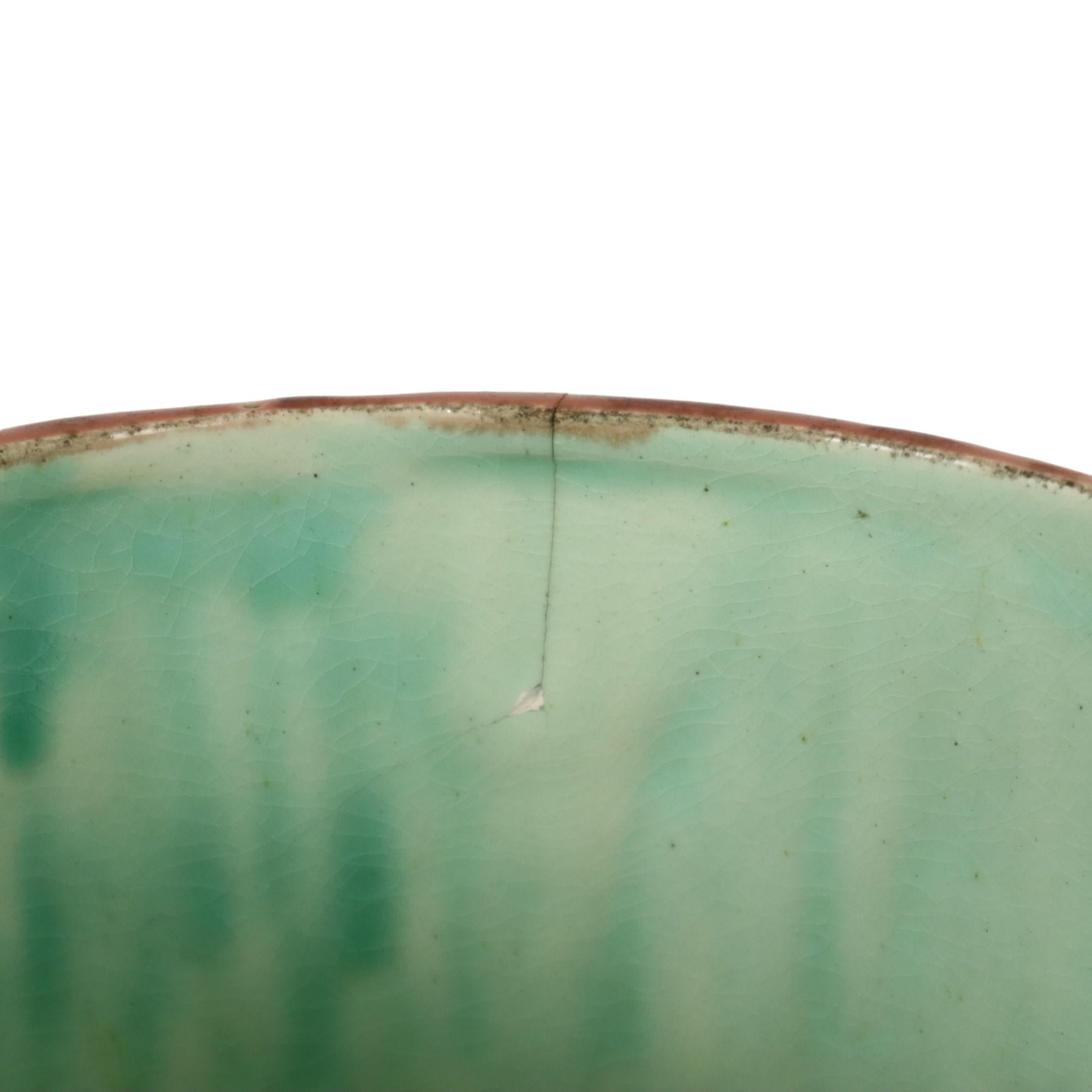 Antico vaso in maiolica Barbotine con coperchio in stile Art Nouveau organico In condizioni discrete in vendita a Poperinge, BE
