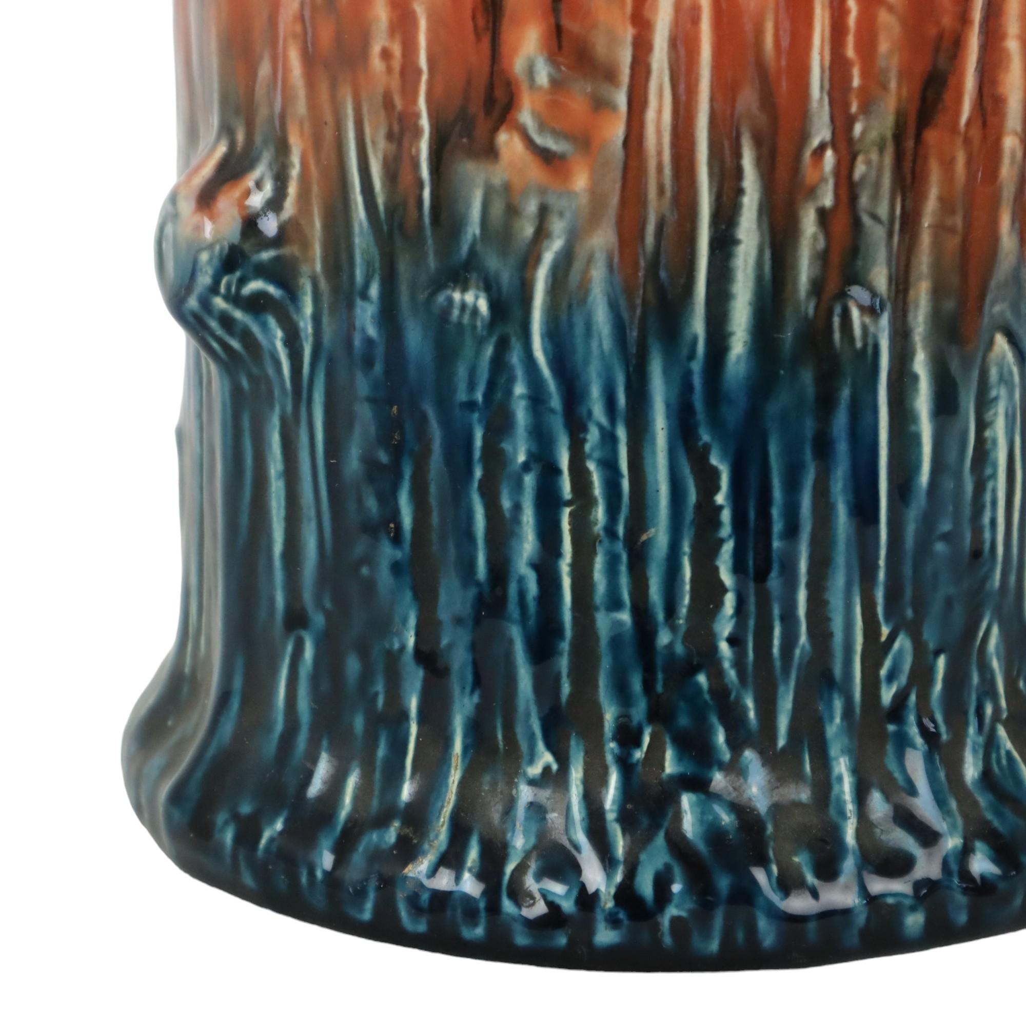 Majolica Antico vaso in maiolica Barbotine con coperchio in stile Art Nouveau organico in vendita