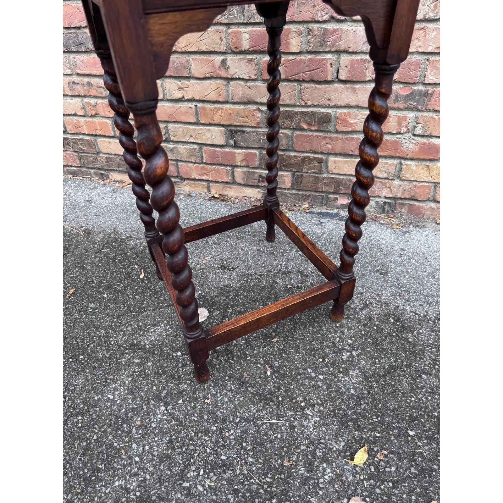 Bois Table d'appoint antique Barely Twist