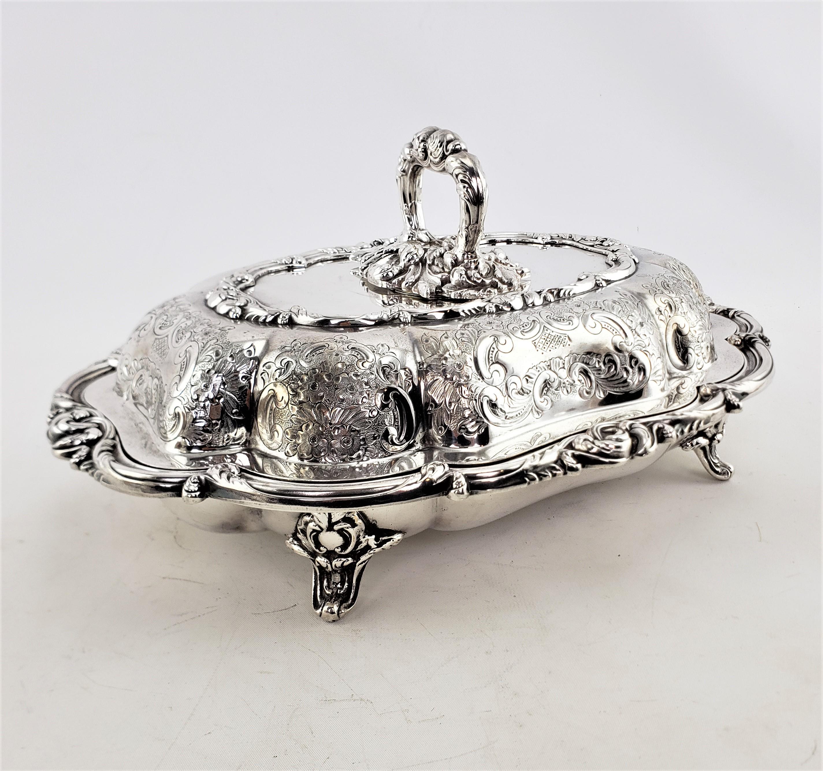 Antique Barker Bros. Silver Plated Covered Entree Server with Floral Decoration In Good Condition For Sale In Hamilton, Ontario