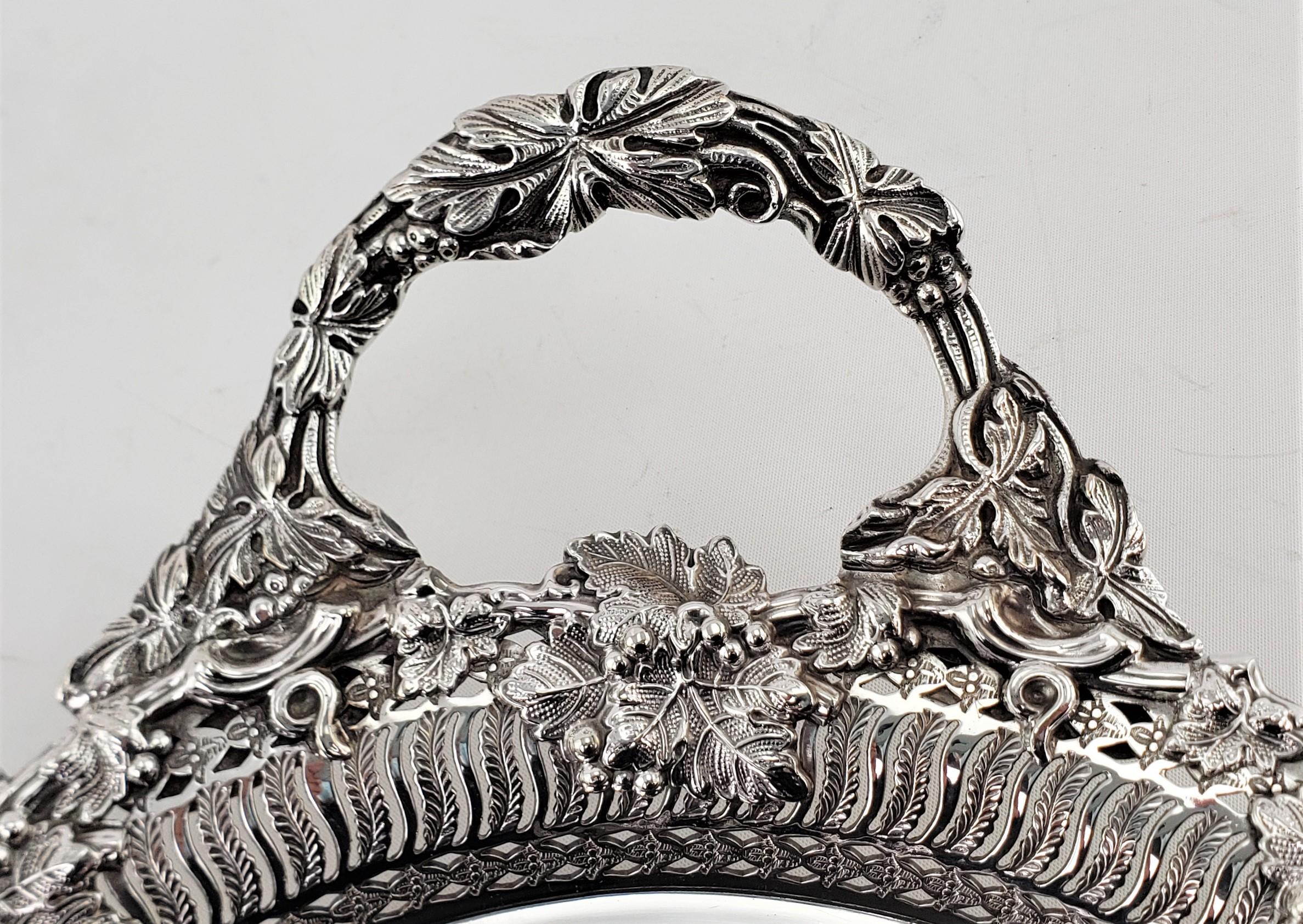 Antico vassoio da portata ovale placcato in argento Ellis Barker con foglie di Oak in vendita 5