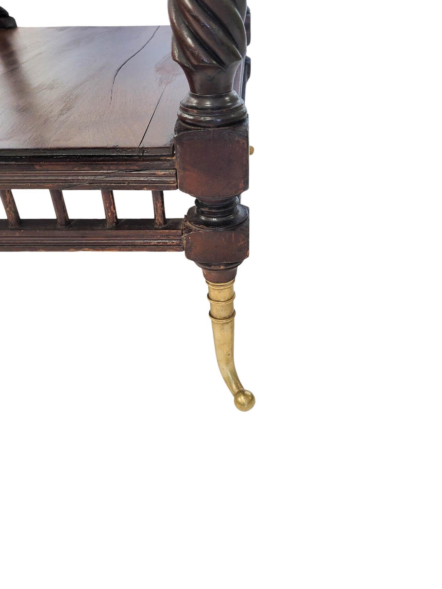 Antiker Barley Twist Tisch mit Messingrollen, spätes 19. Jahrhundert im Angebot 10