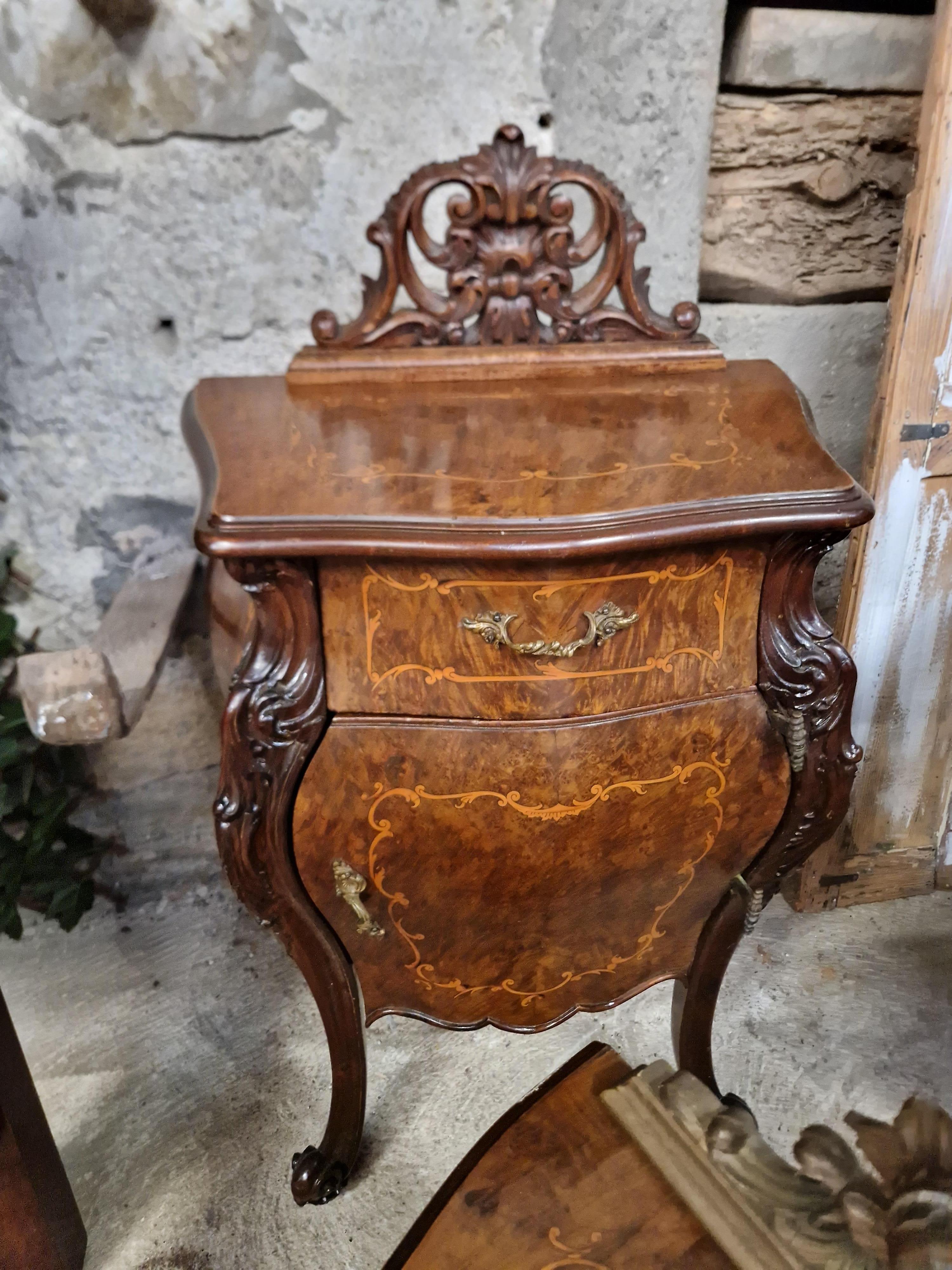 Antique Italian Bedroom Set 5