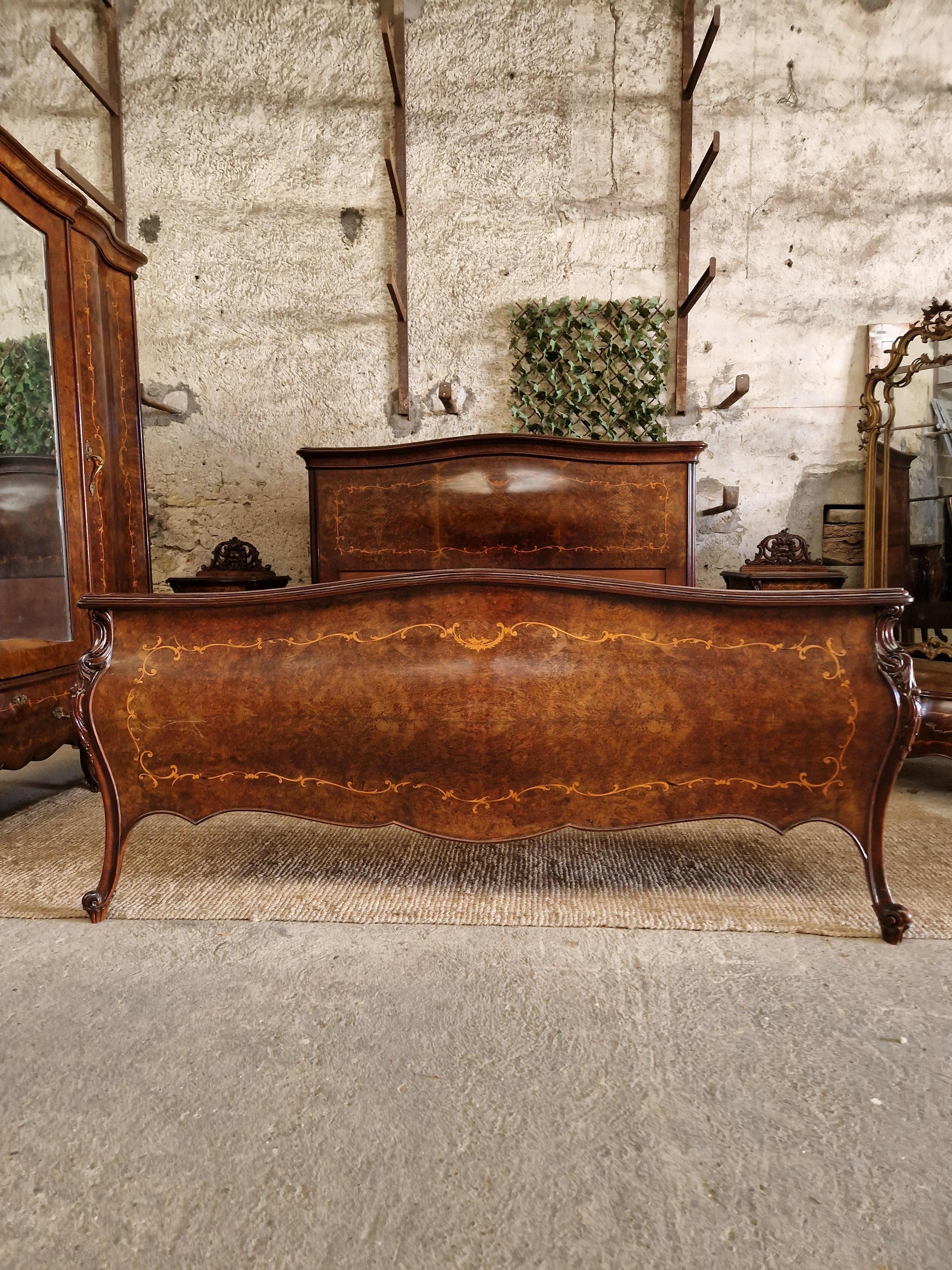 
This exquisite 5-piece bedroom set features a magnificent Large king-size bed (170cm) with an impressive Bombe style headboard and footboard, crafted from wood with beautiful walnut veneer. The bed has a fabulous curved shape and is of baroque