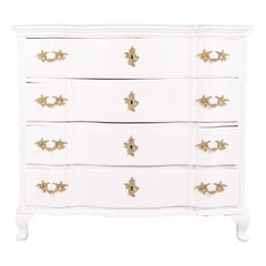 Antique Baroque Chest of Drawers In White Painted With Brass Handles From 1760s