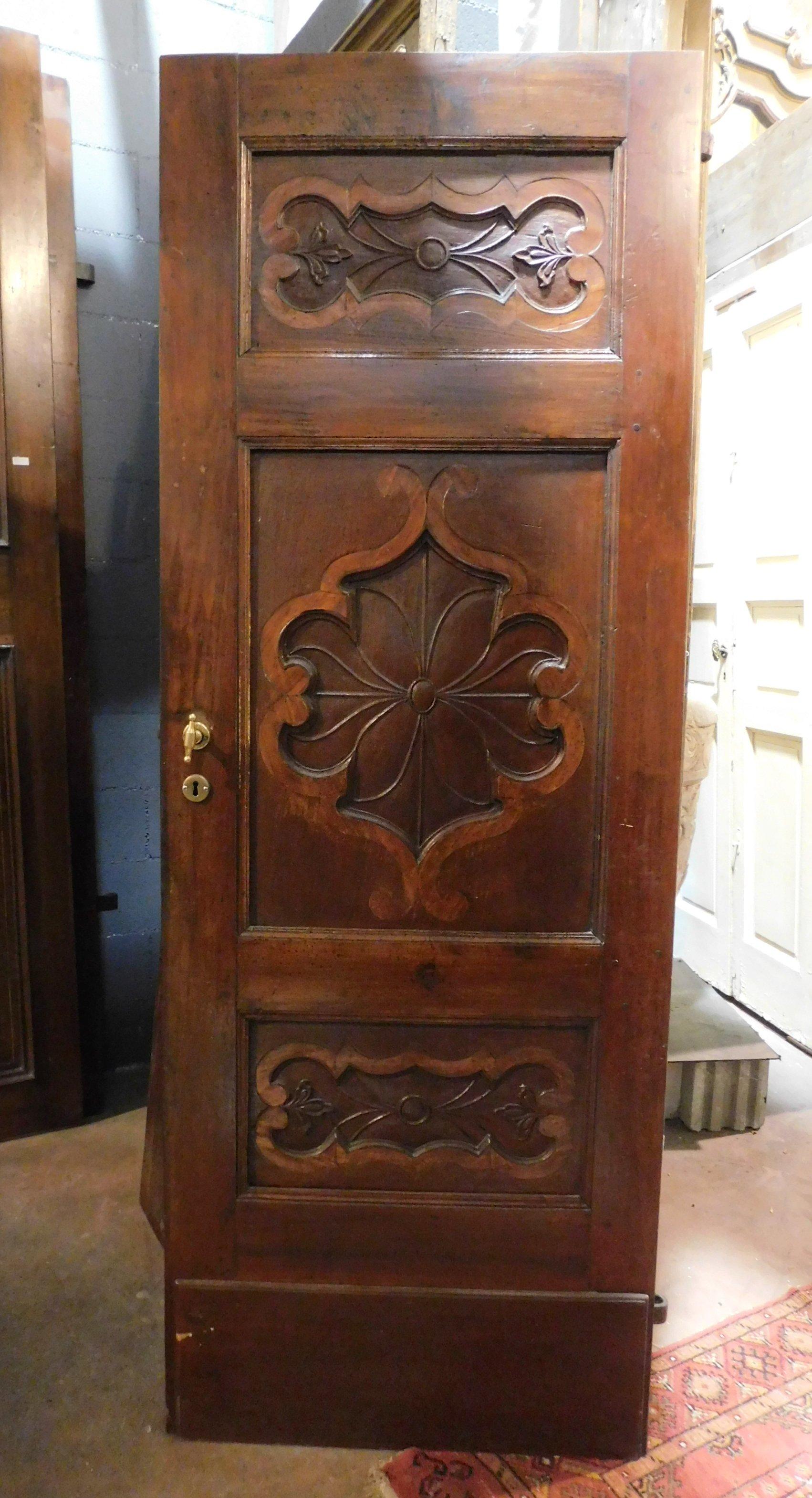 Italian Antique Baroque Door Carved and Inlaid, Carved in Walnut, '700, Italy For Sale