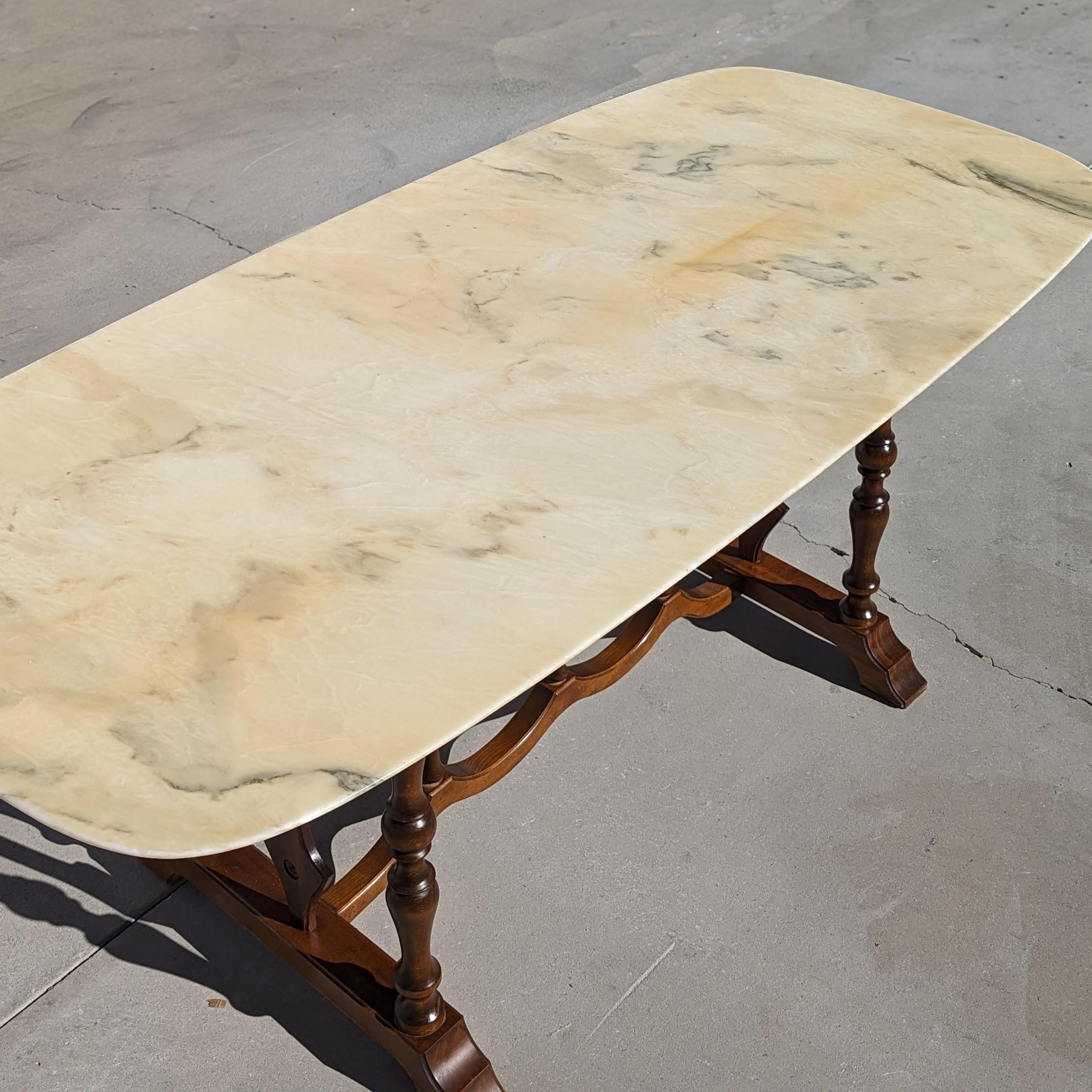 Table de salle à manger ancienne baroque à plateau de marbre - Style 17ème siècle Base en Wood Wood en vente 9