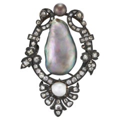 Broche baroque ancienne en perles, perles et diamants