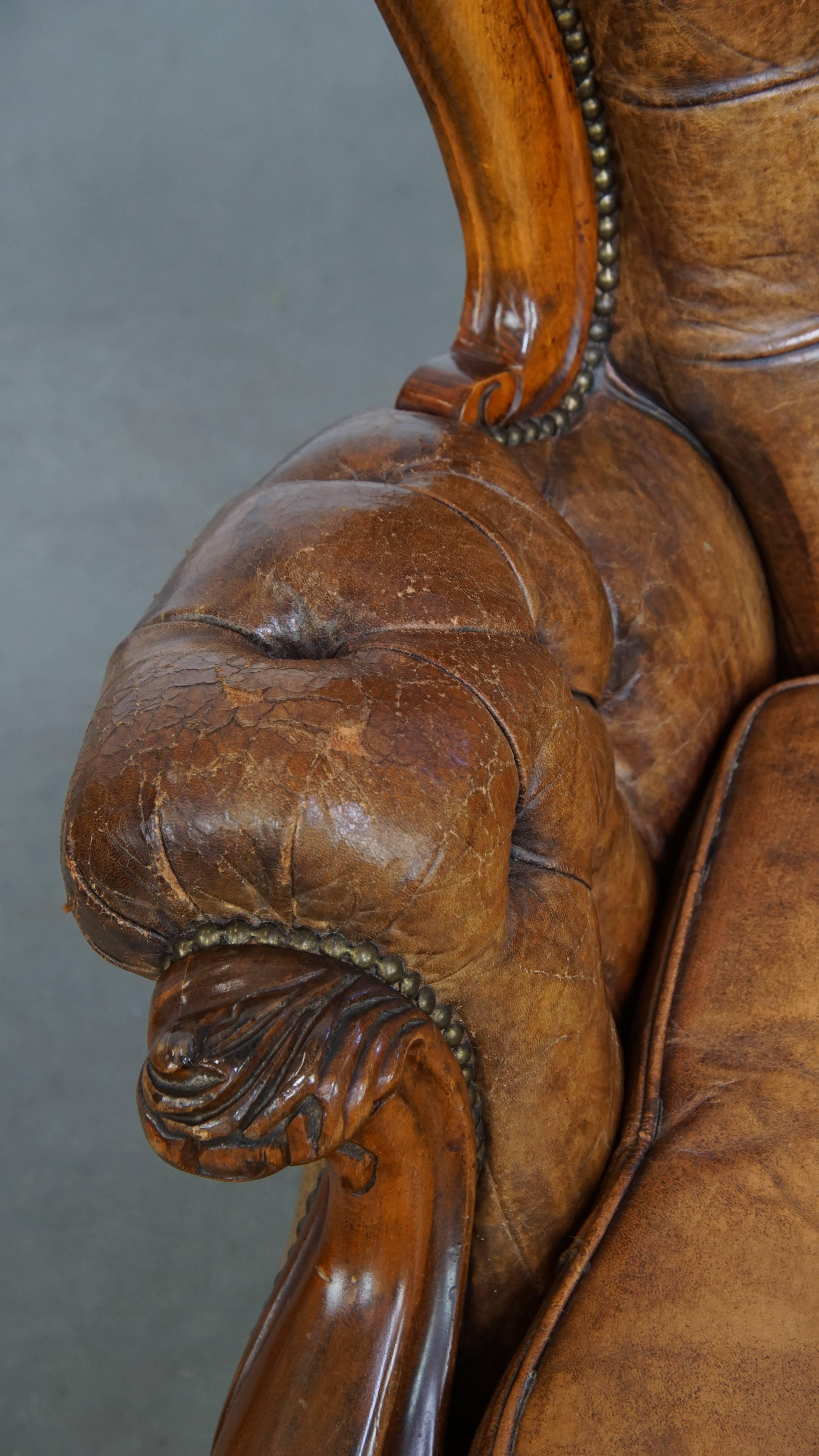 Antique Baroque Sheepskin Leather Chesterfield Armchair For Sale 2