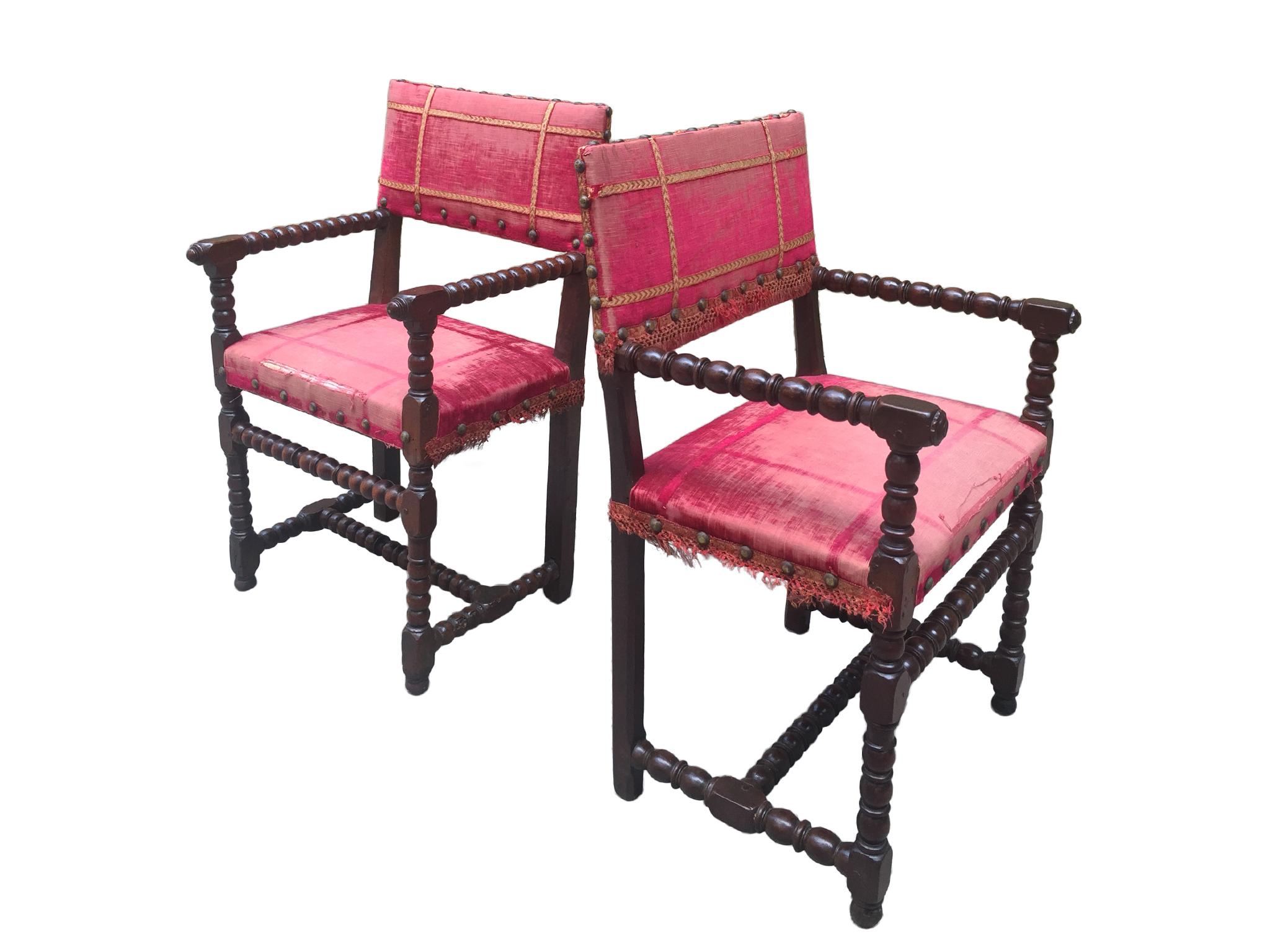 Antique Baroque-Style Walnut and Velvet Armchairs, a Set of 2 In Good Condition In New York, NY