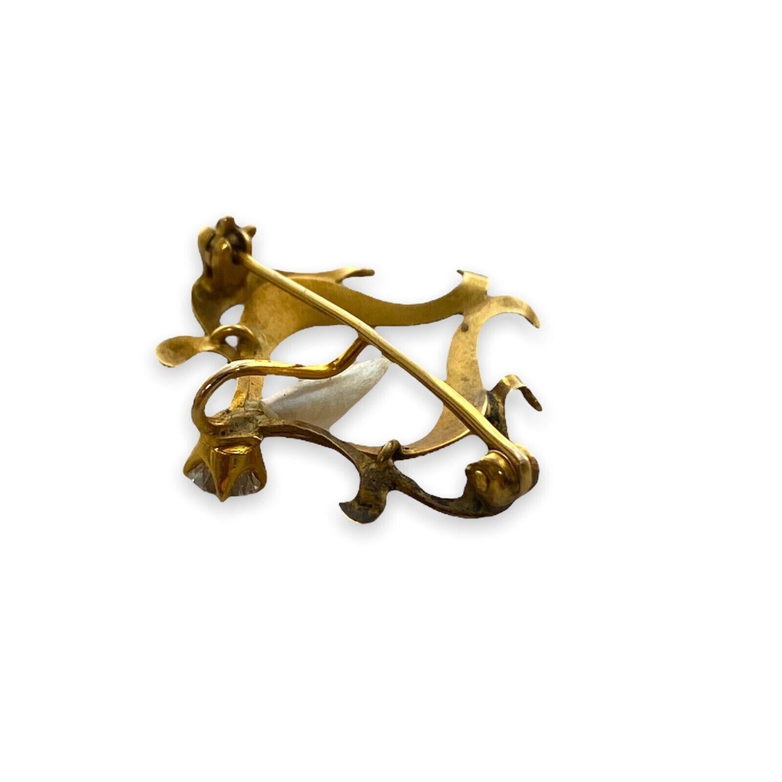 Taille ronde BARROCO BROOCH / PENDANT ancien en or jaune 14 carats avec diamants et perles 2.21G en vente