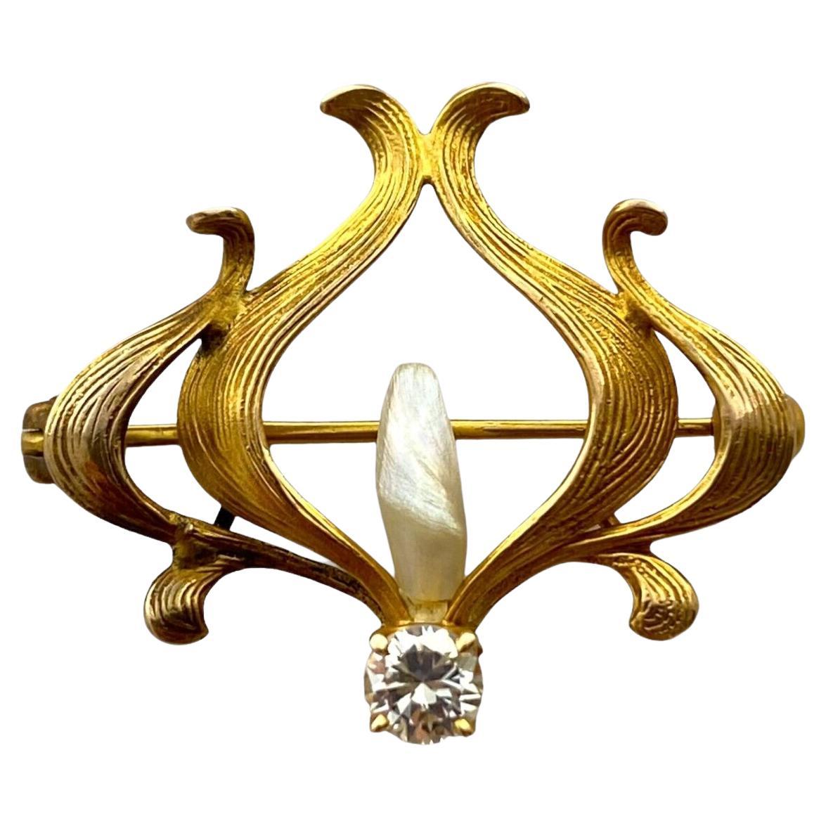 Antiguo broche / colgante Barroco de oro amarillo de 14k con diamantes y perlas