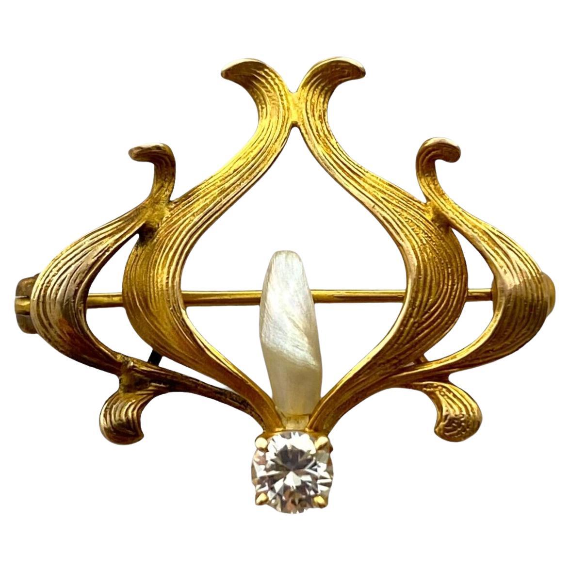 Antique Barroco 14k Yellow Gold Diamond & Pearl Brooch / Pendant For Sale