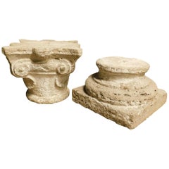 Antiker Sockel und Kapitell einer Säule:: geschnitzter Sandstein:: 1700:: Italien