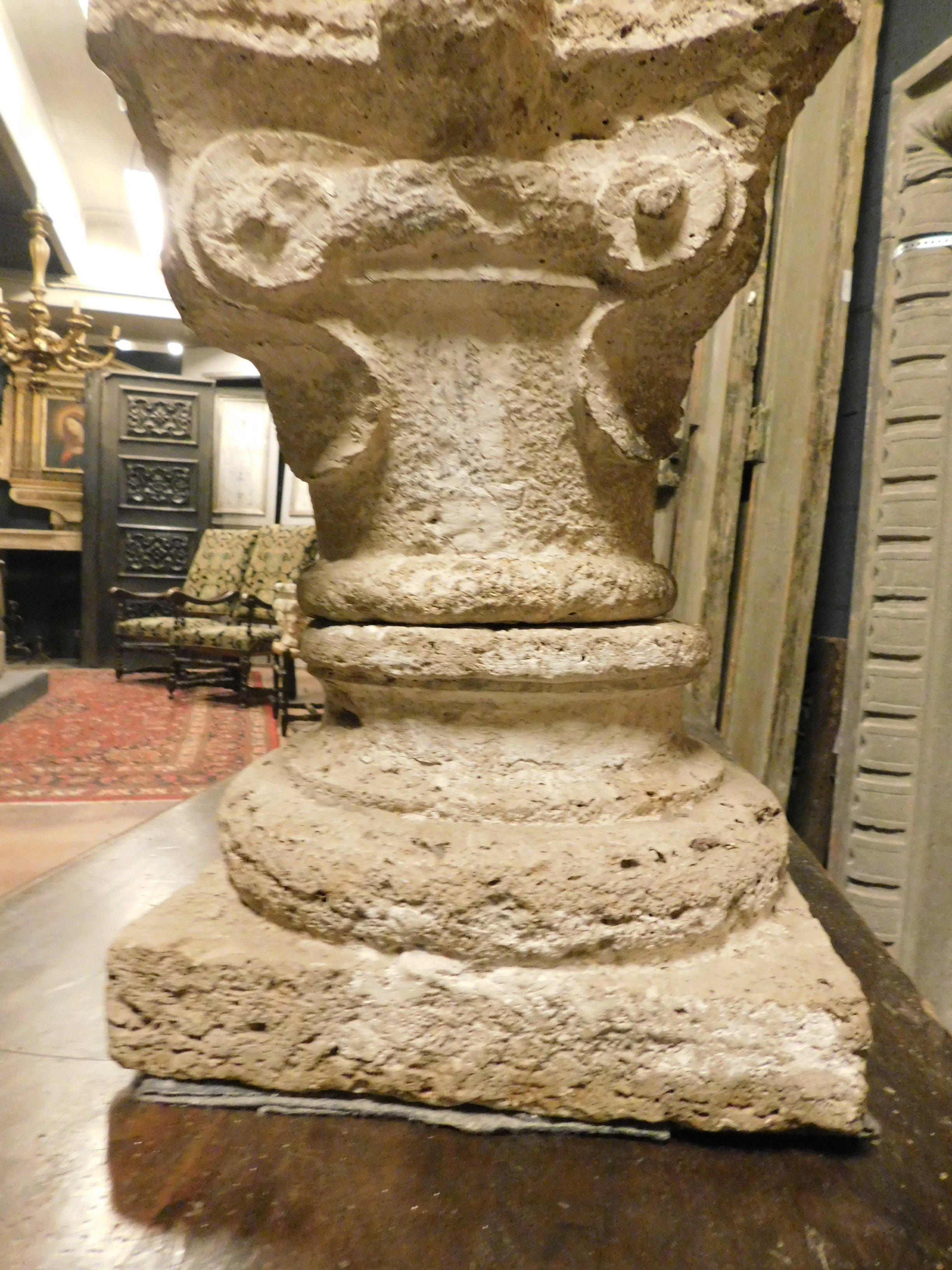 Antique Base and Capital of a Column, Carved Sandstone, 1700, Italy 2
