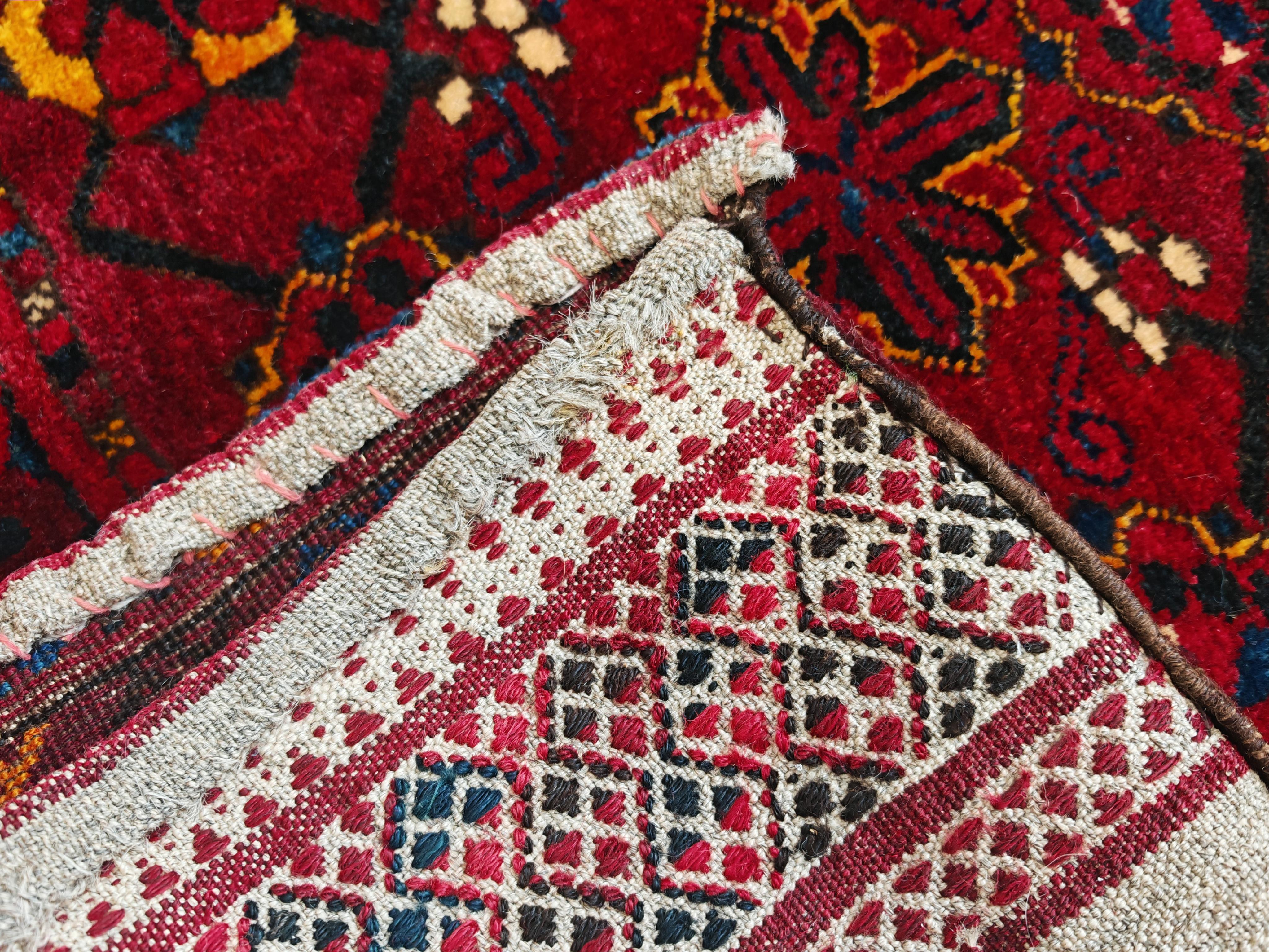 Antico Bashiri Chuval o sacco per riporre le cose in lana spessa e morbida, con tinte naturali In condizioni buone in vendita a Beograd, RS