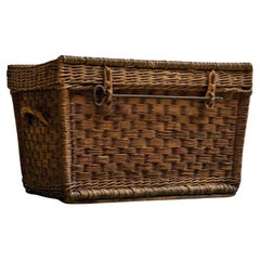 Antique Basket Chest in Wicker and Wrought Iron