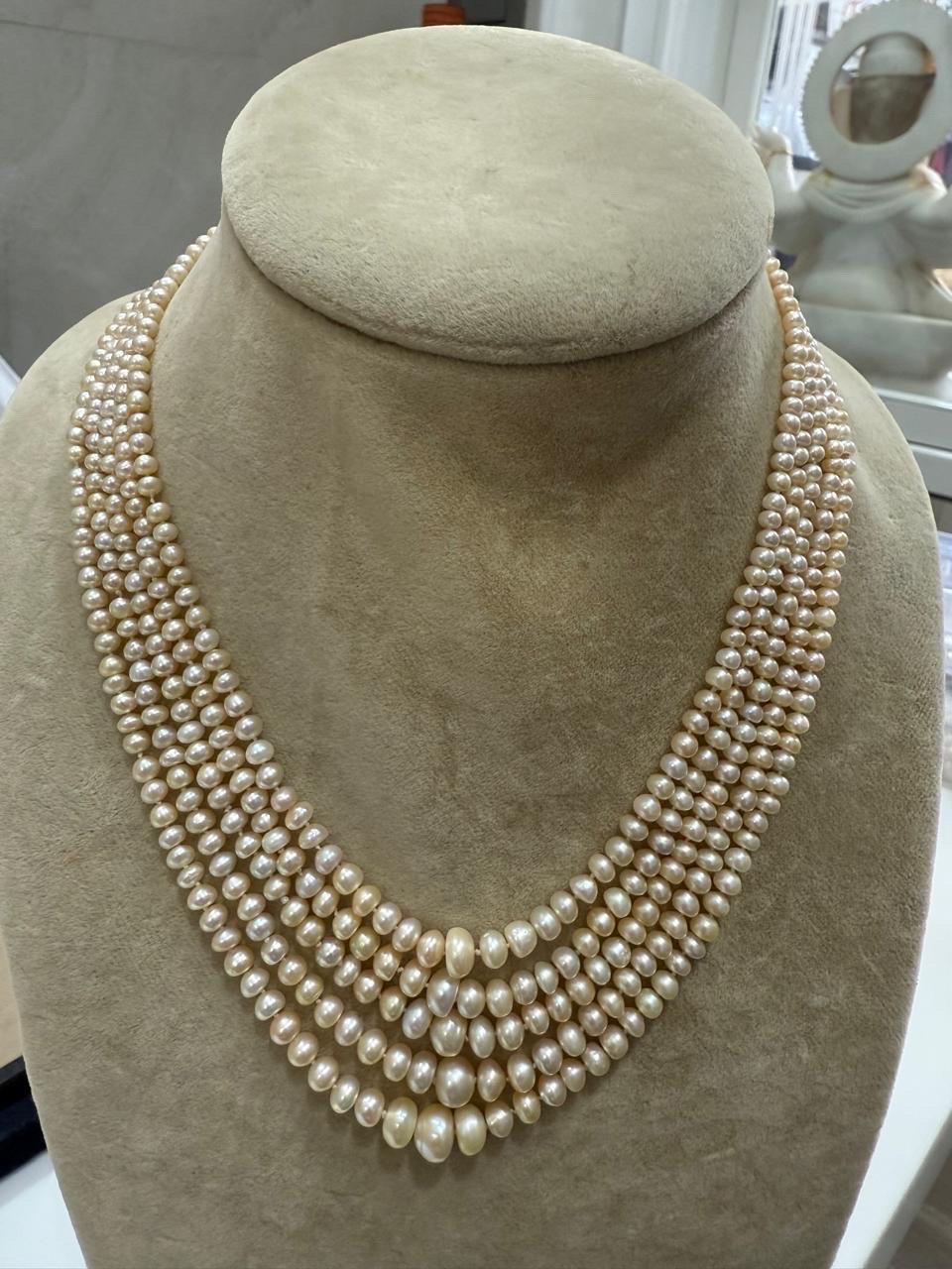 Antica collana di perle di Basra 545 perle 252 carati 8,38 mm - 5,98 - 3,57 mm in vendita 2