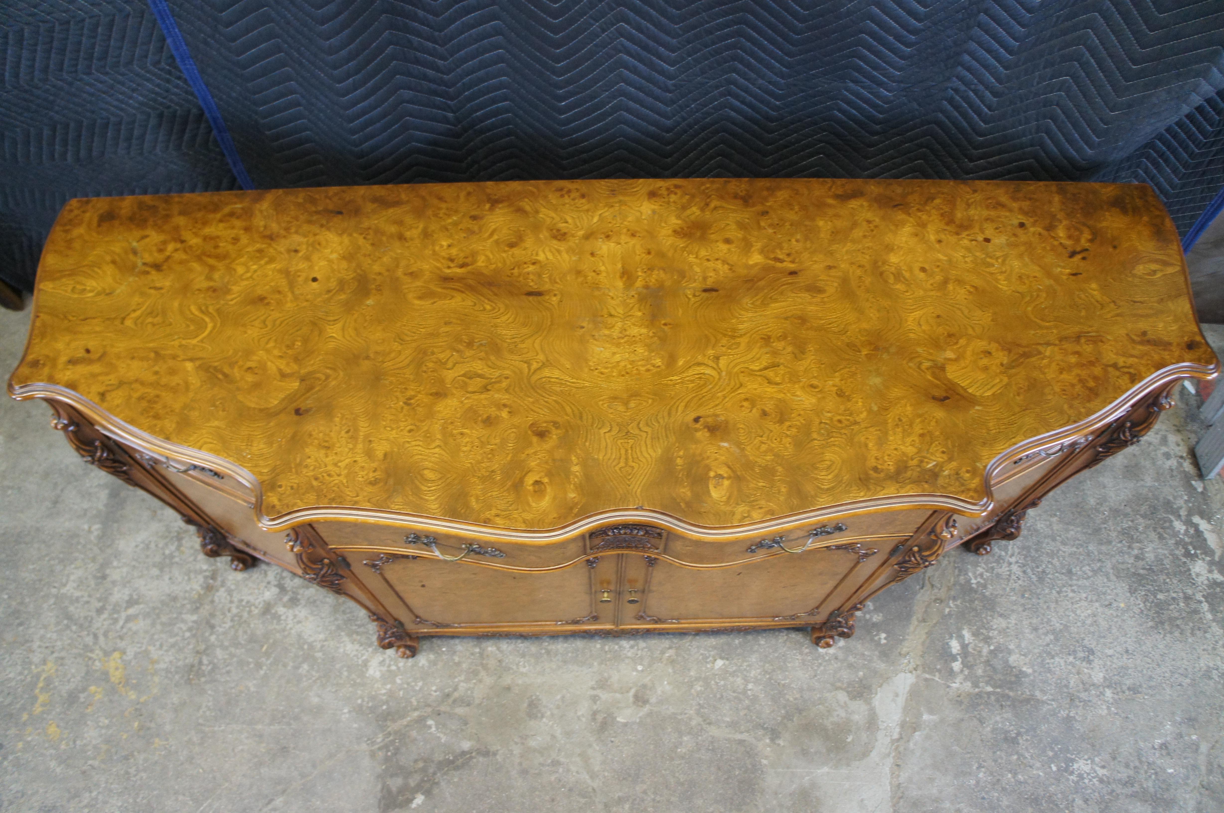 20th Century Batesville Romweber French Provincial Louis XV Carpathian Elm Sideboard Buffet For Sale