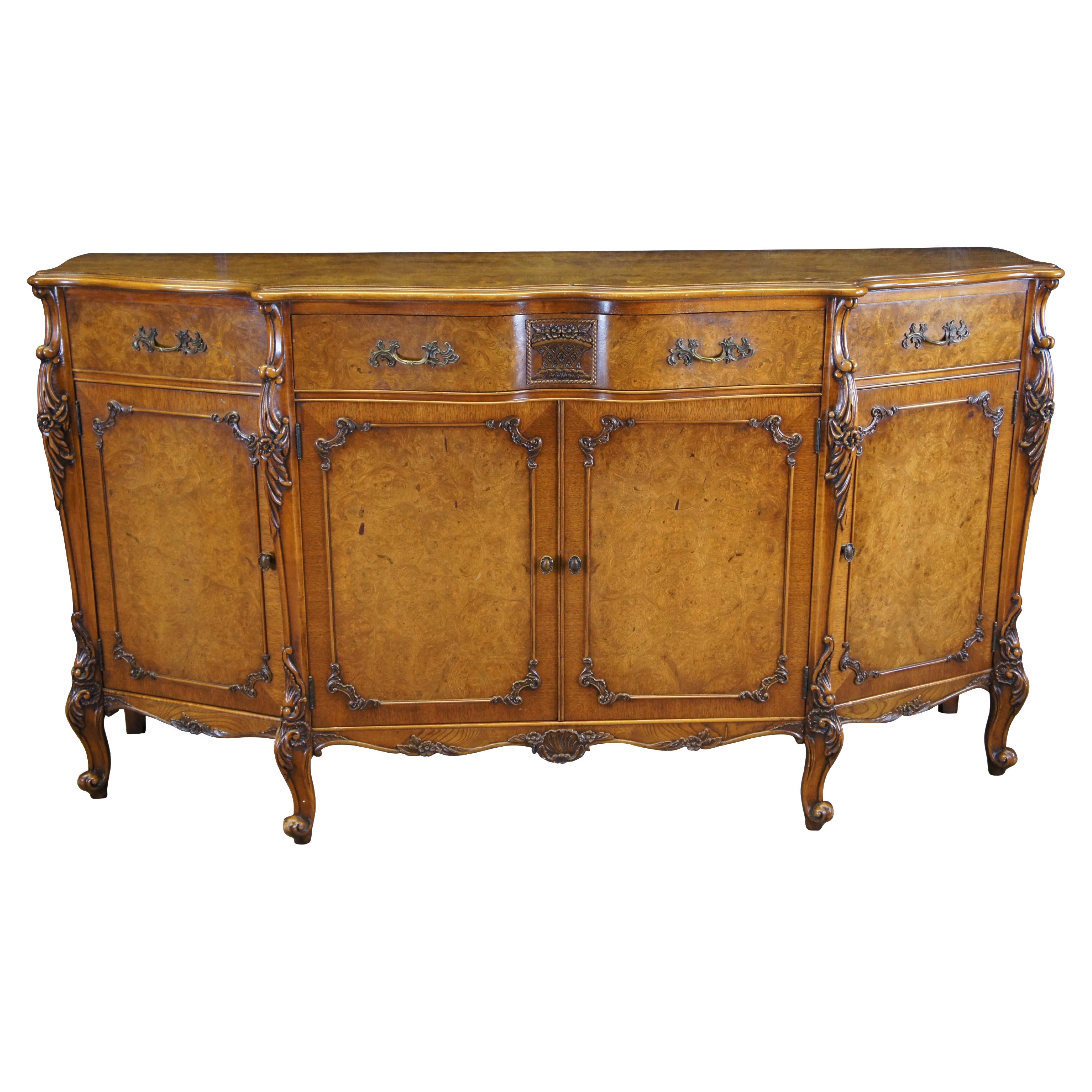 Buffet d'appoint français provincial Louis XV des Carpates en orme de Batesville Romweber