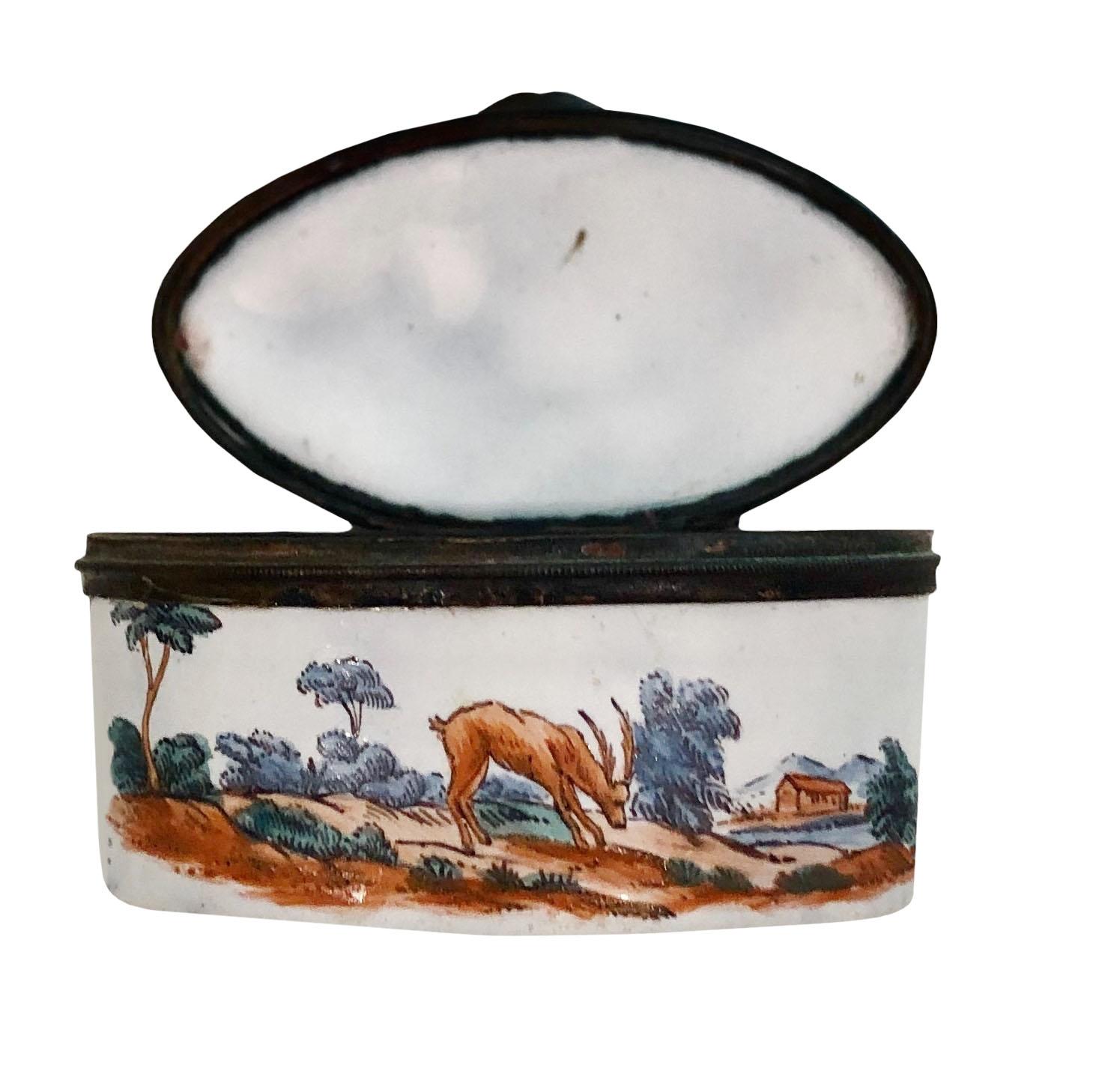 English Antique Battersea Box Depicting a Hunting Scene For Sale