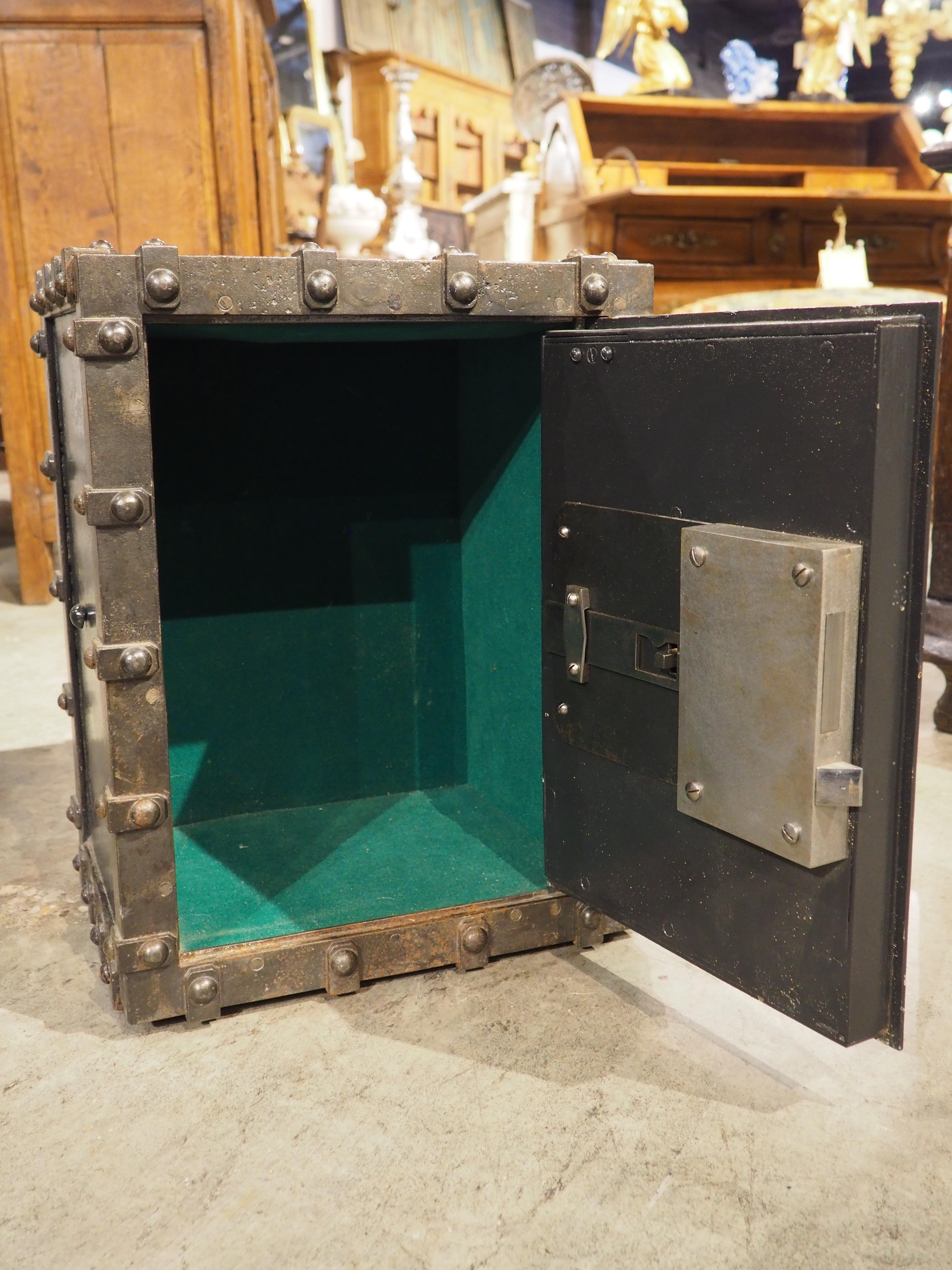 Antique Bauche Incombustible Cast Iron Safe from Northeastern France, Circa 1870 9