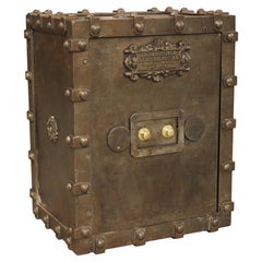 Antigua caja fuerte Bauche de hierro fundido incombustible del noreste de Francia, circa 1870